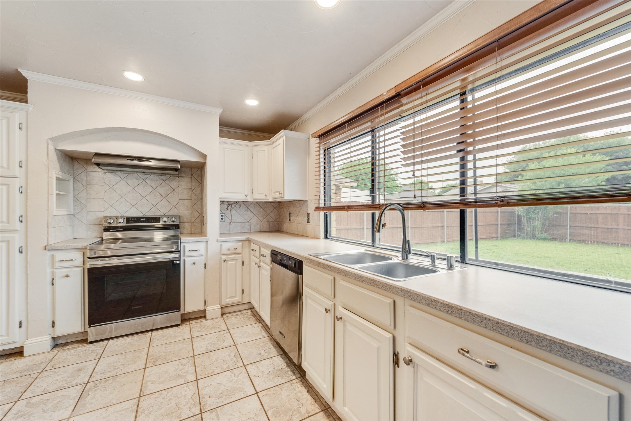 5108 Shannon Drive The Colony TX 75056