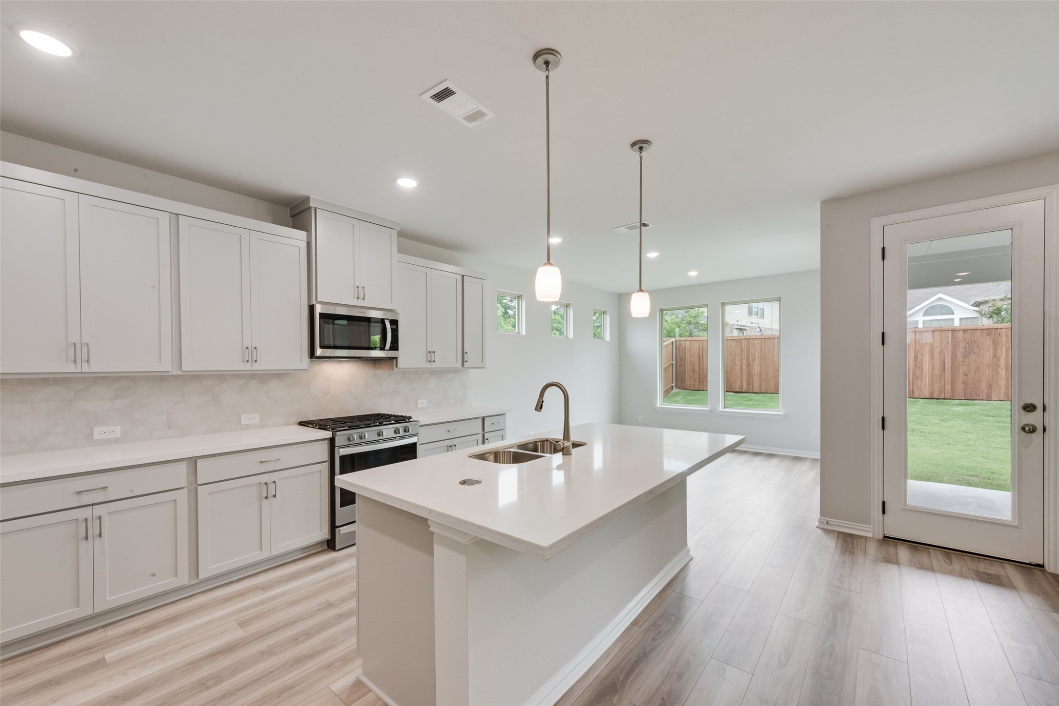 621 Marcus Lane Crowley TX 76036