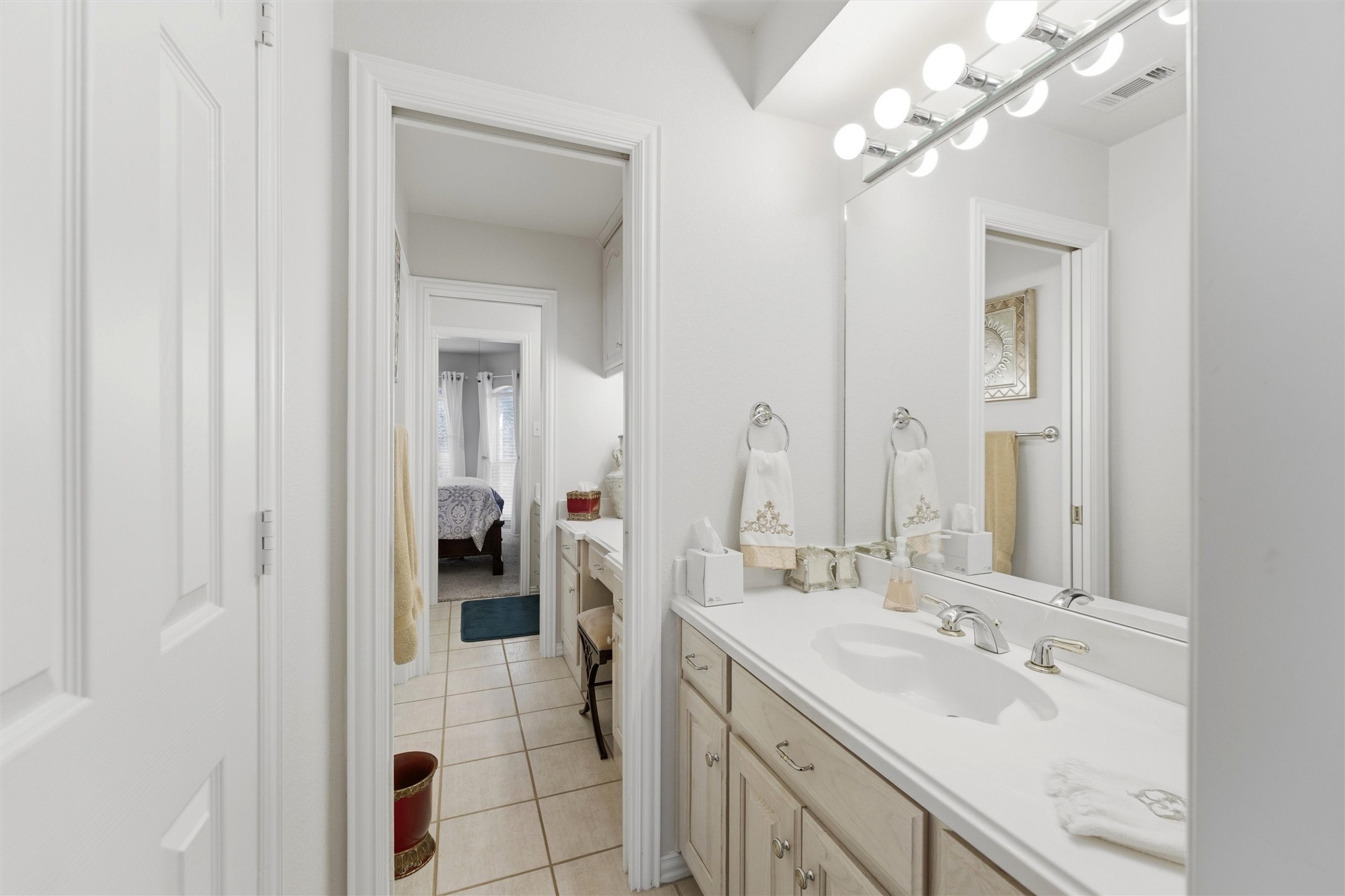 803 Glen Abbey Drive Mansfield TX 76063