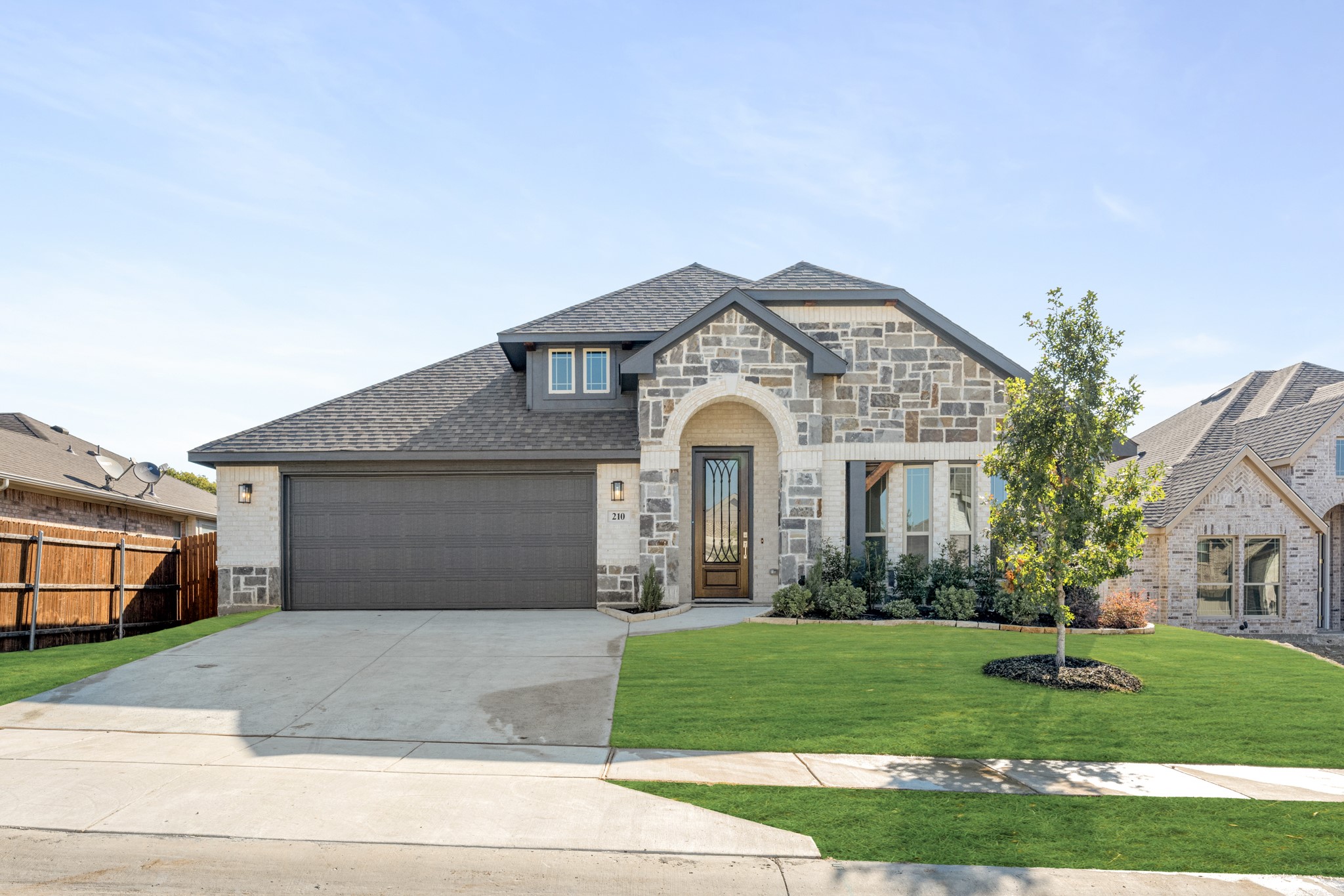 210 Comanche Trail Alvarado TX 76009