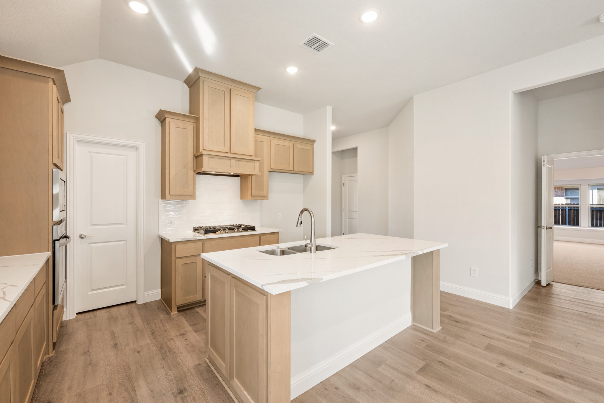 210 Comanche Trail Alvarado TX 76009