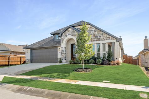 210 Comanche Trail Alvarado TX 76009