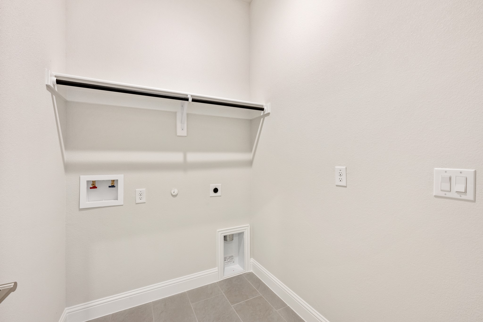 210 Comanche Trail Alvarado TX 76009