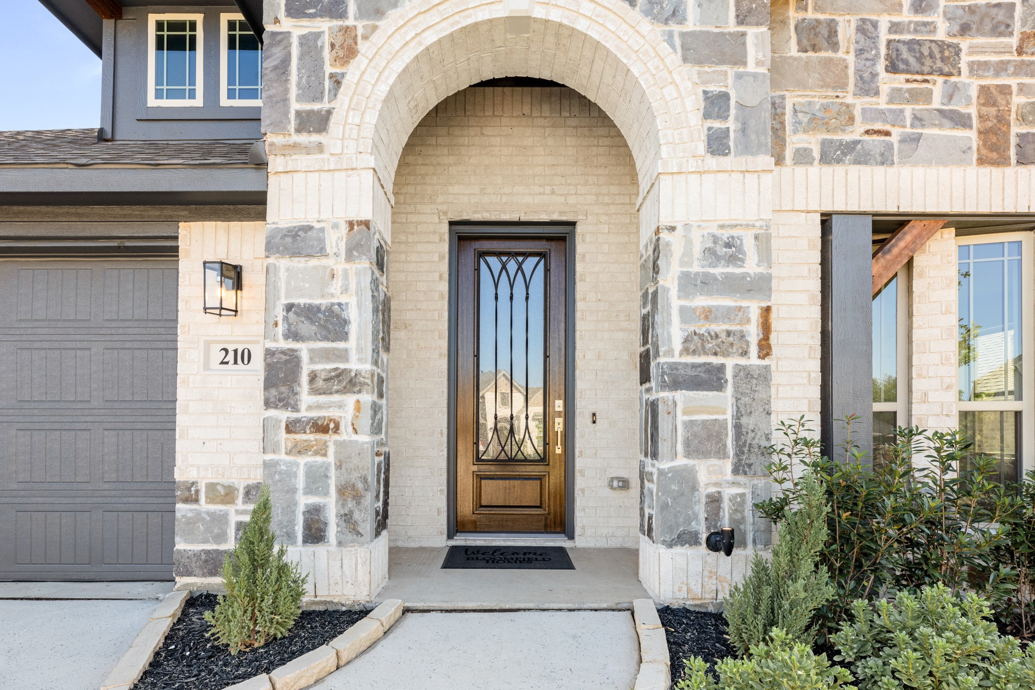 210 Comanche Trail Alvarado TX 76009