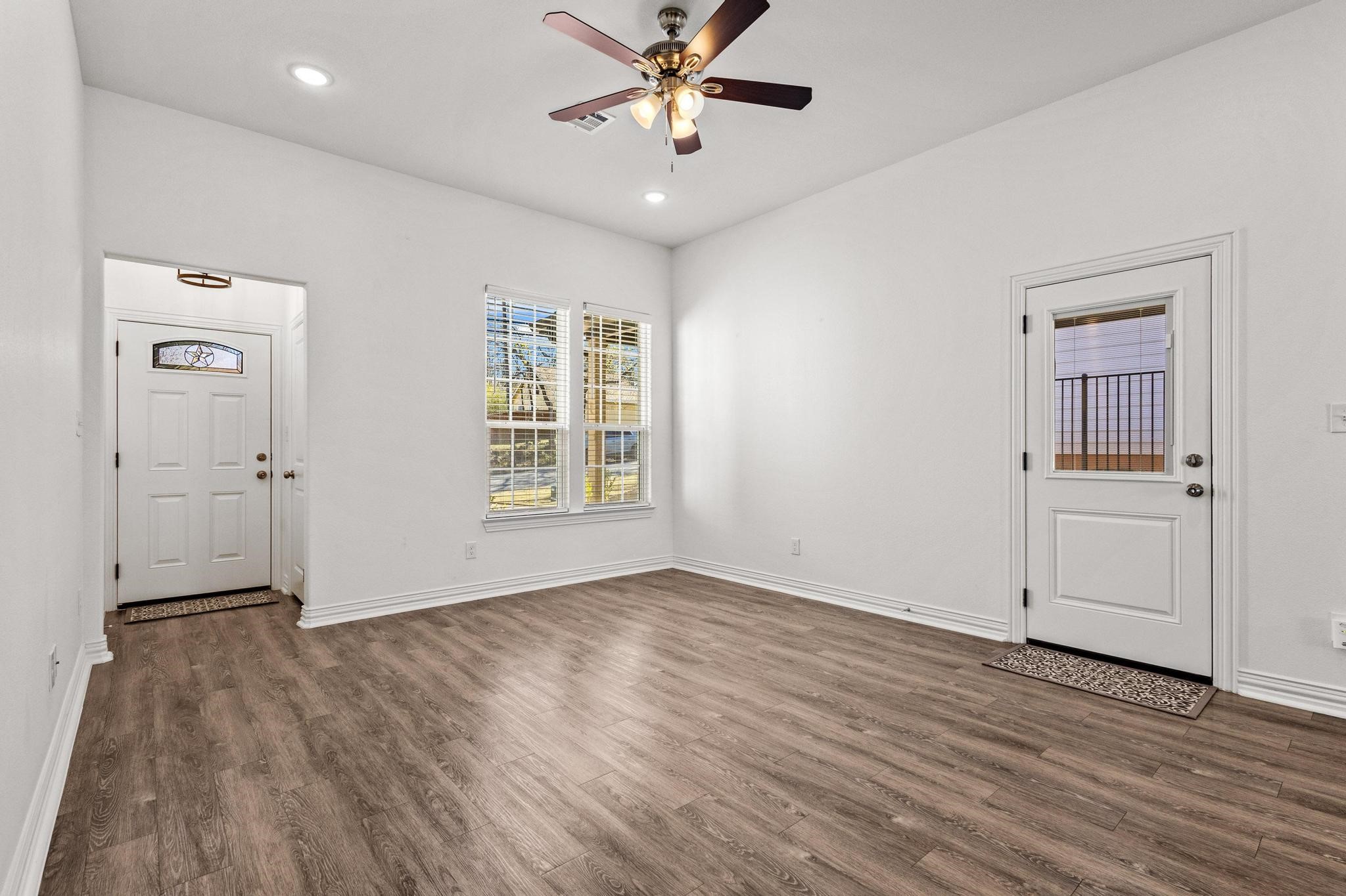759 N Eddy Avenue Denison TX 75020