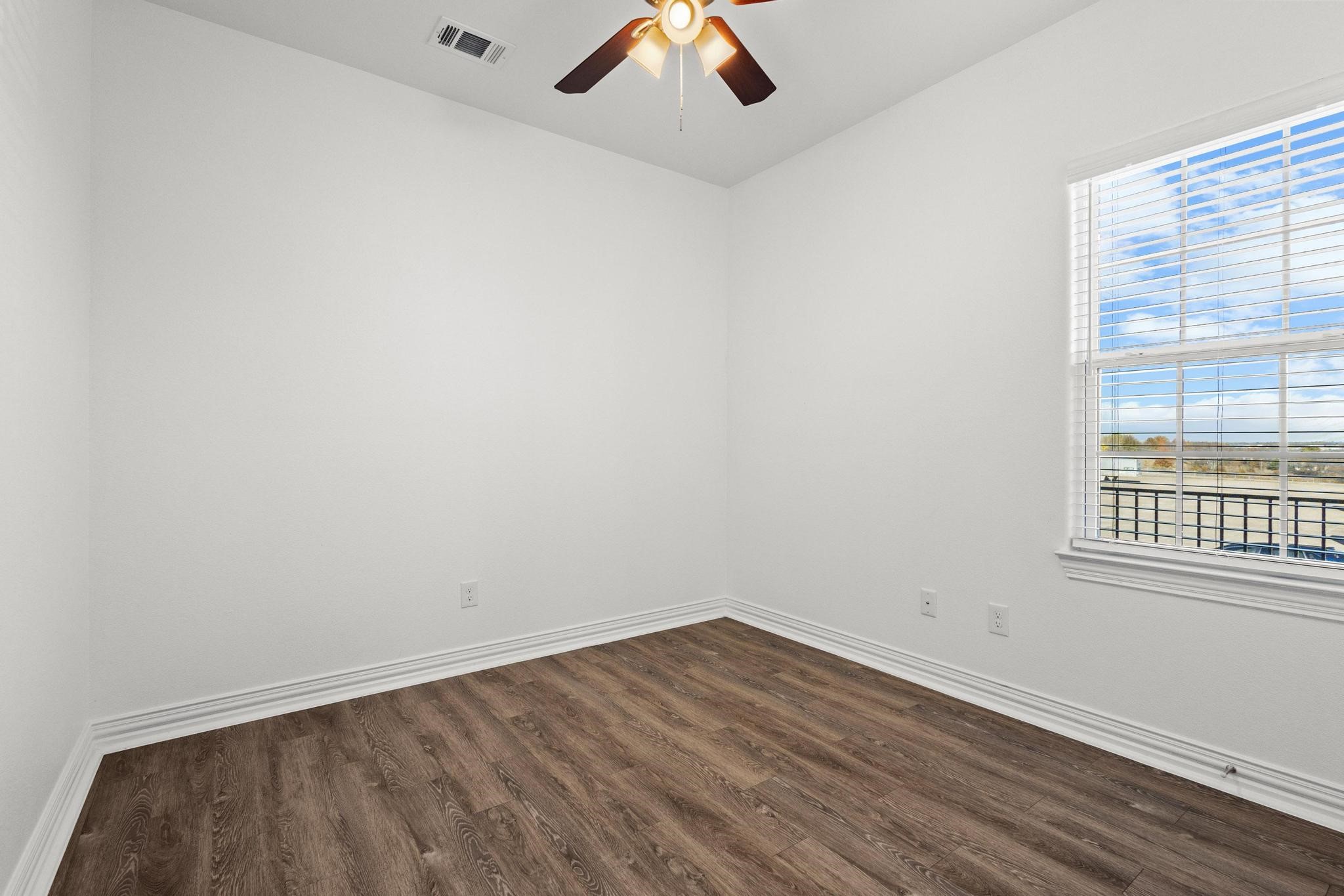 759 N Eddy Avenue Denison TX 75020