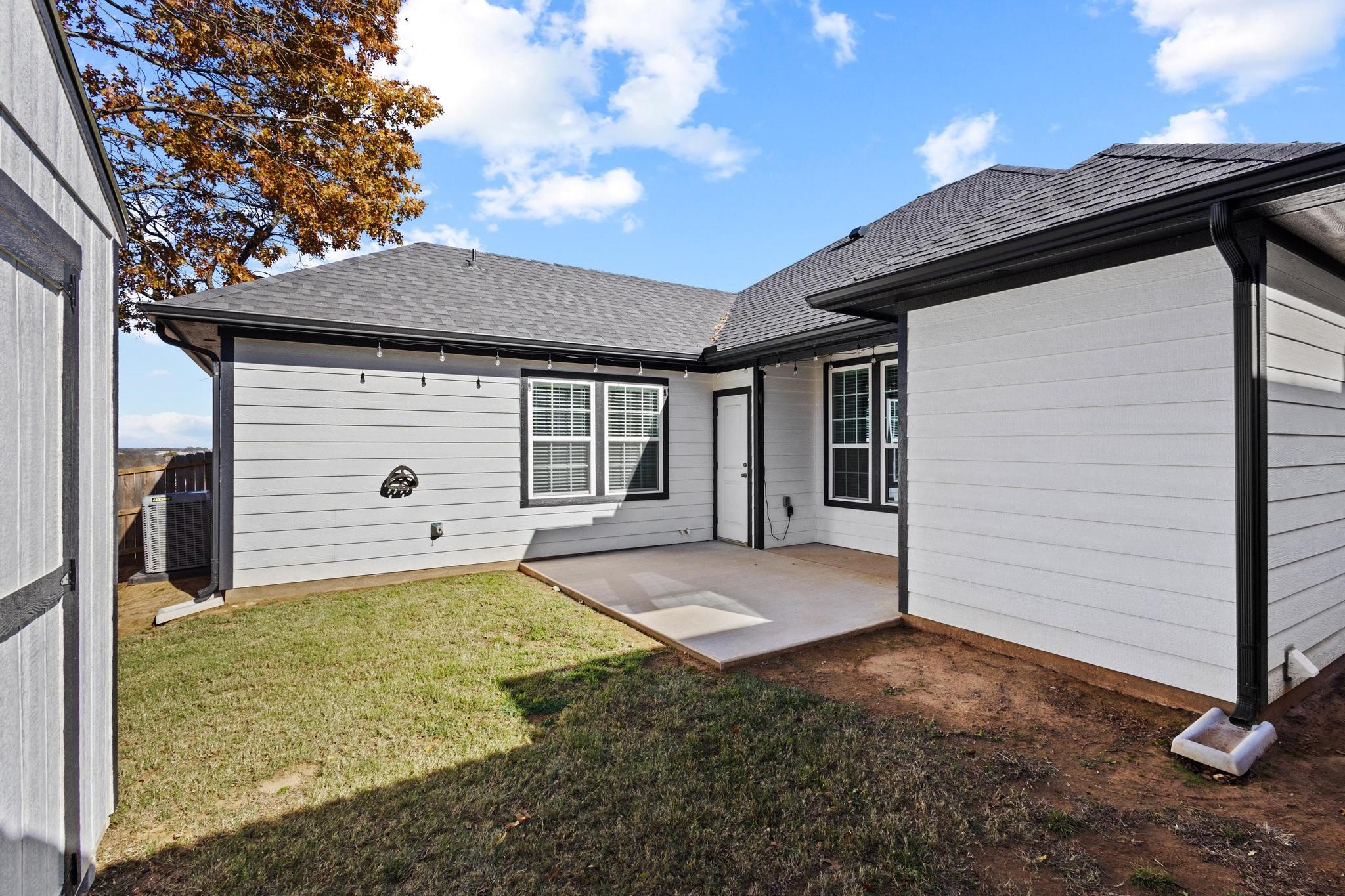 759 N Eddy Avenue Denison TX 75020