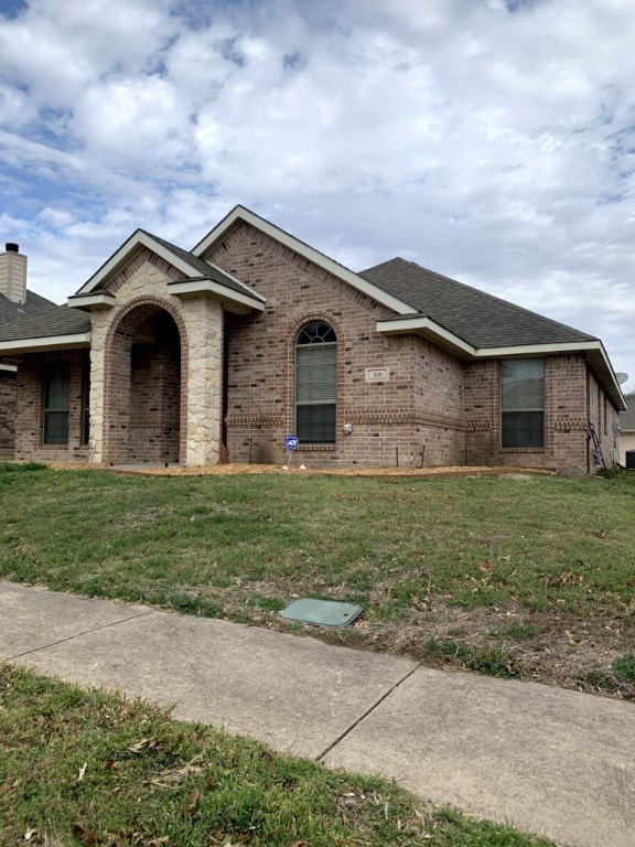 306 Village Drive Red Oak TX 75154