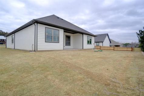5824 Belaire Circle Granbury TX 76048