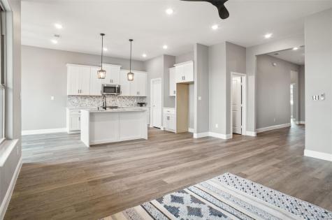 5824 Belaire Circle Granbury TX 76048