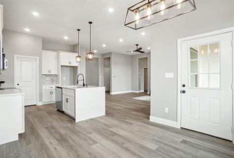 5824 Belaire Circle Granbury TX 76048