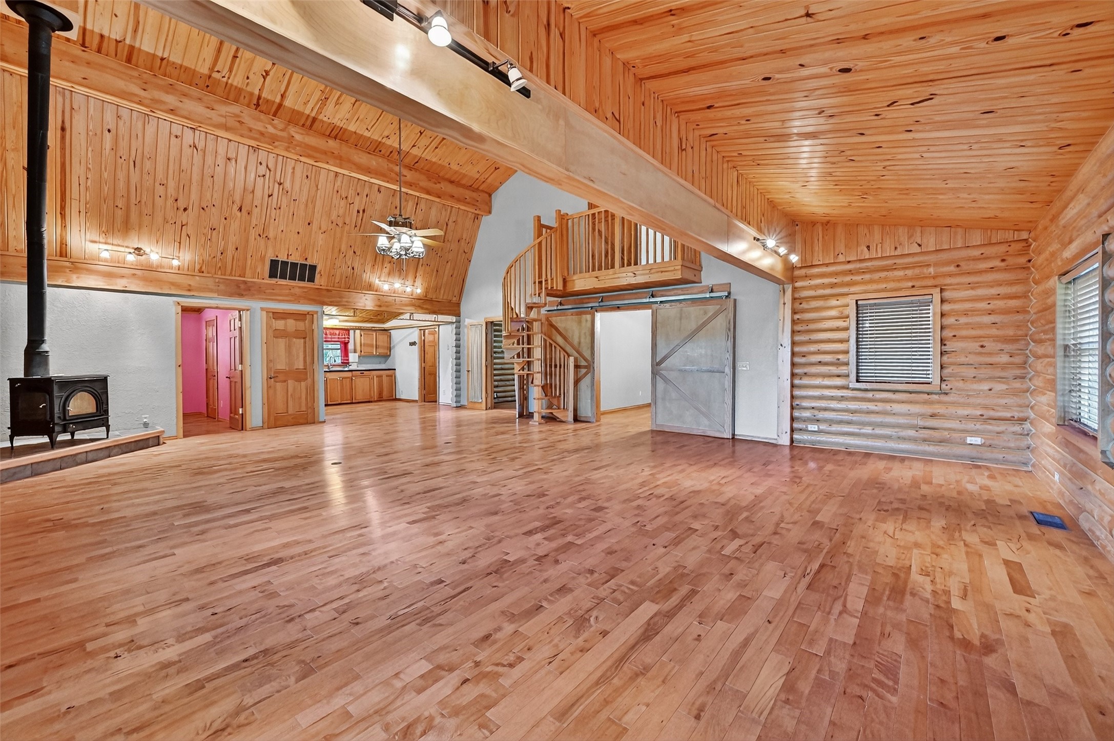 570 Roy Ayres Road Bells TX 75414