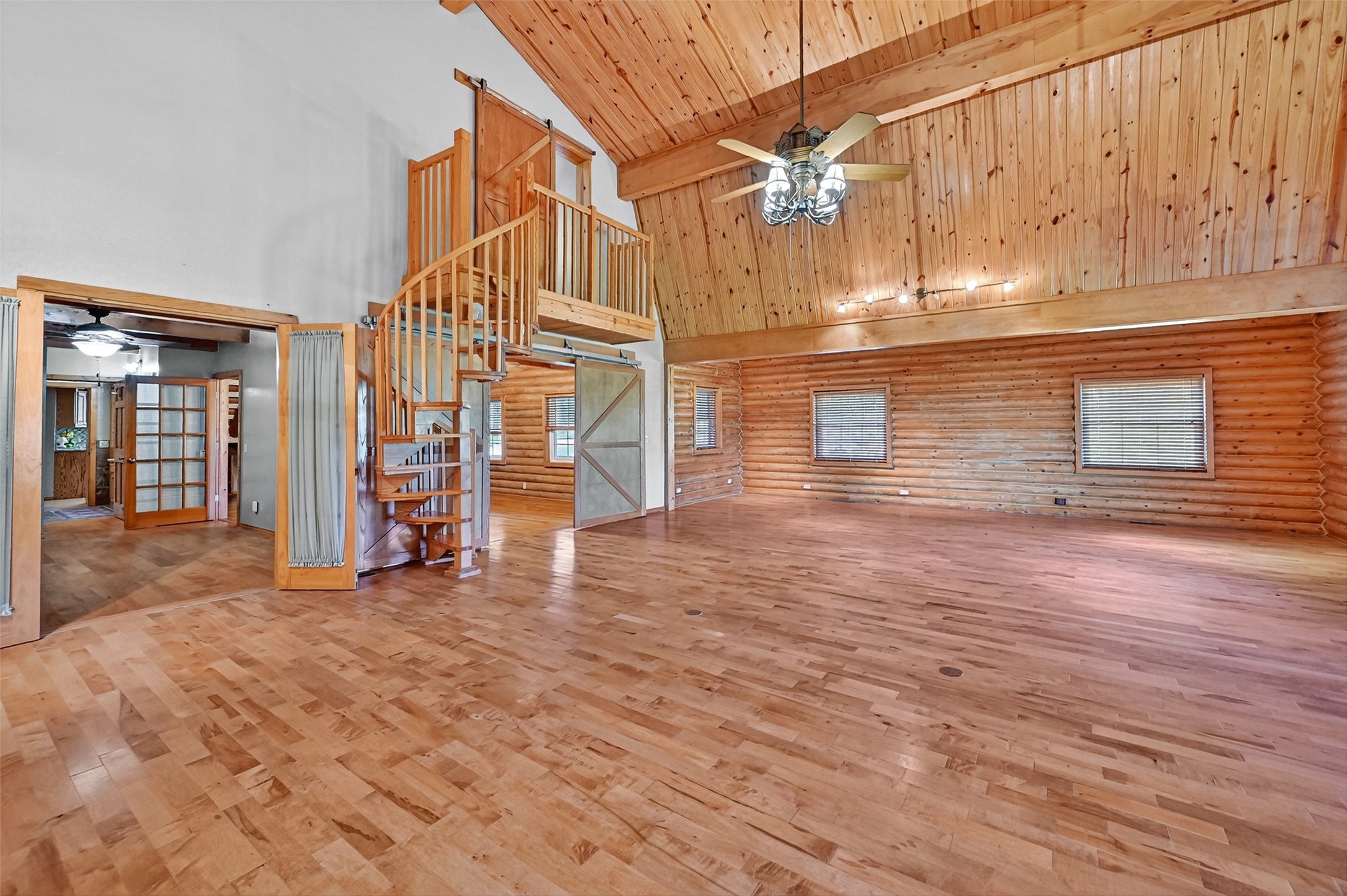 570 Roy Ayres Road Bells TX 75414