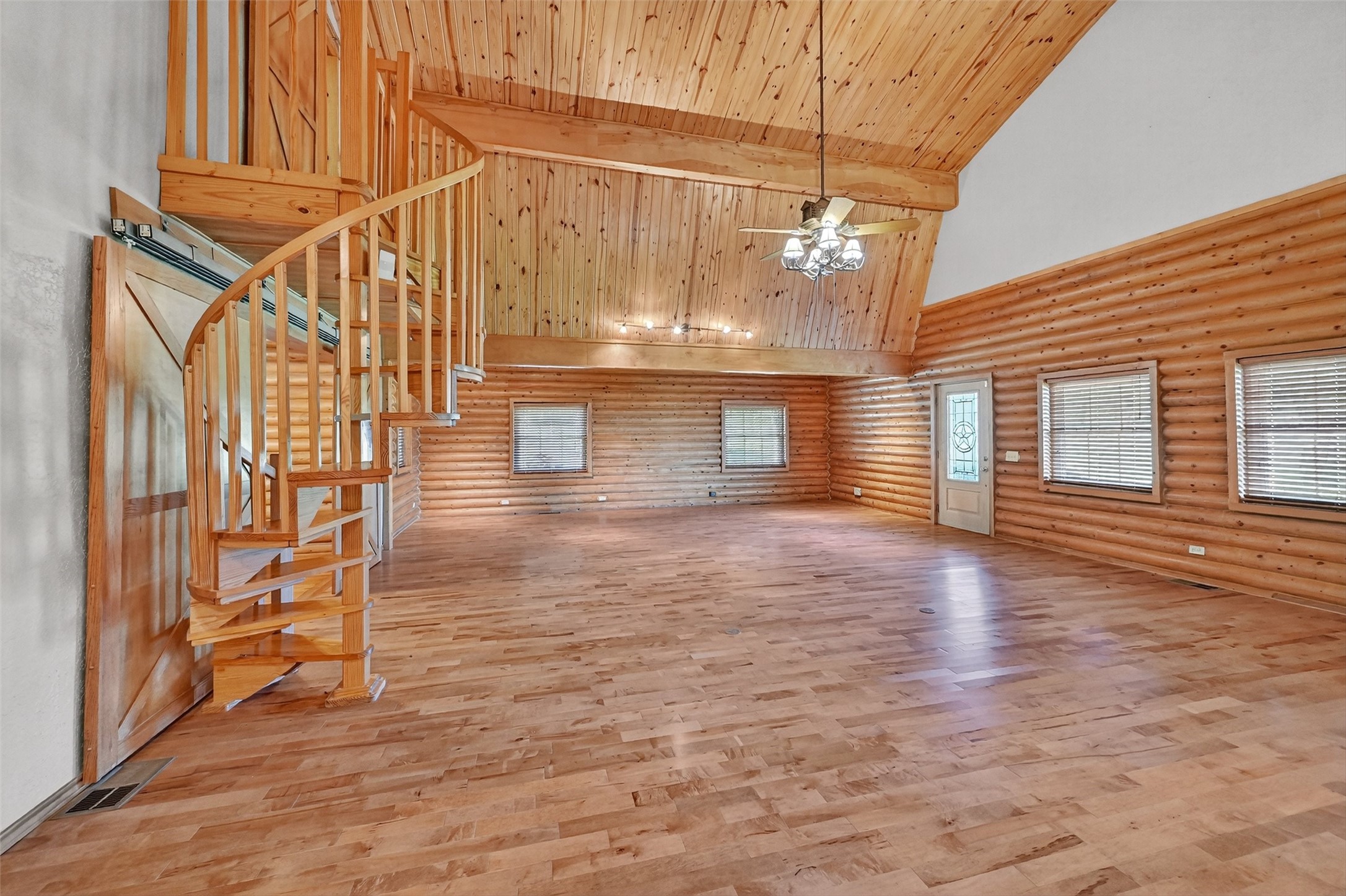 570 Roy Ayres Road Bells TX 75414