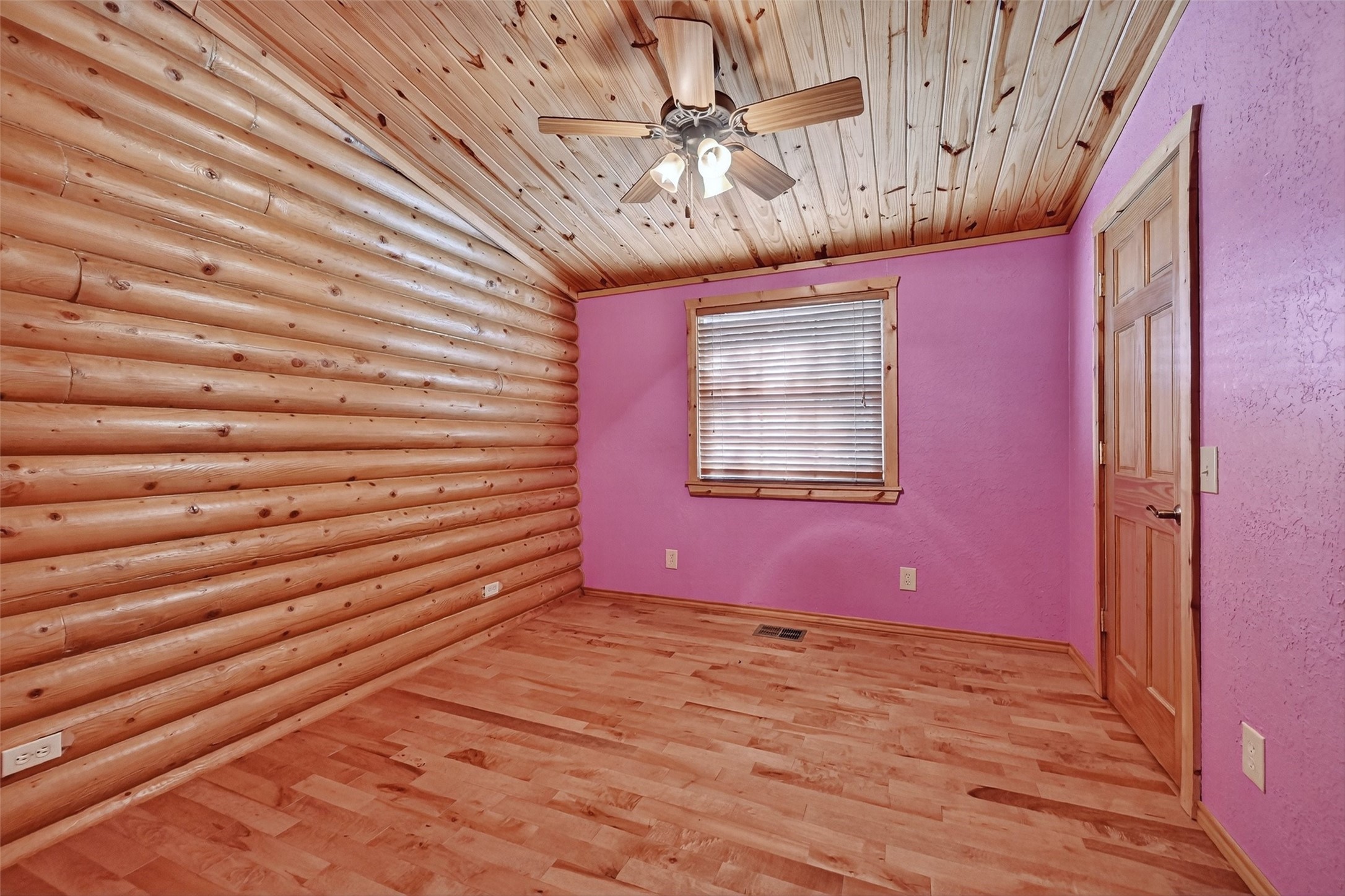 570 Roy Ayres Road Bells TX 75414