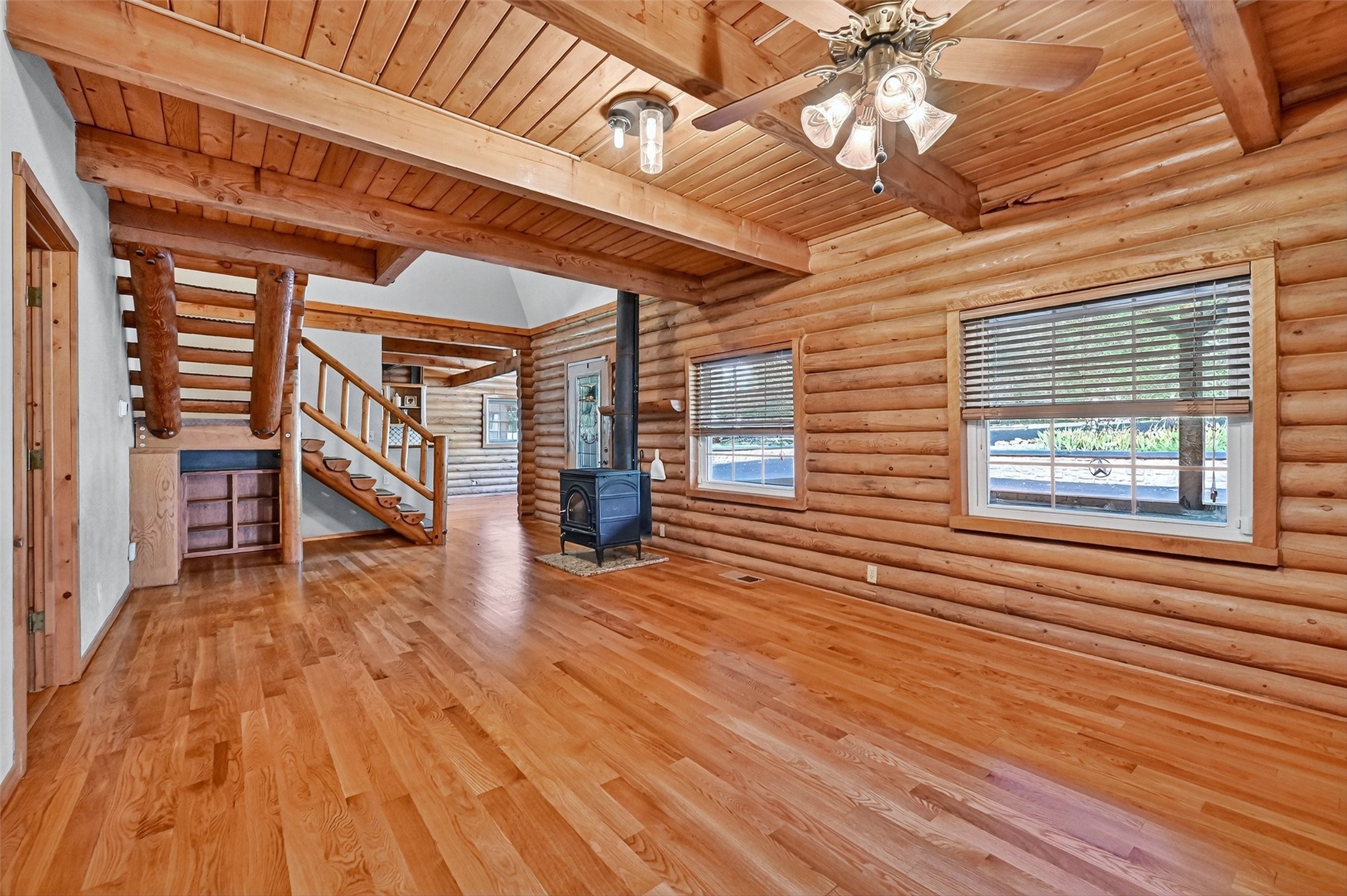 570 Roy Ayres Road Bells TX 75414