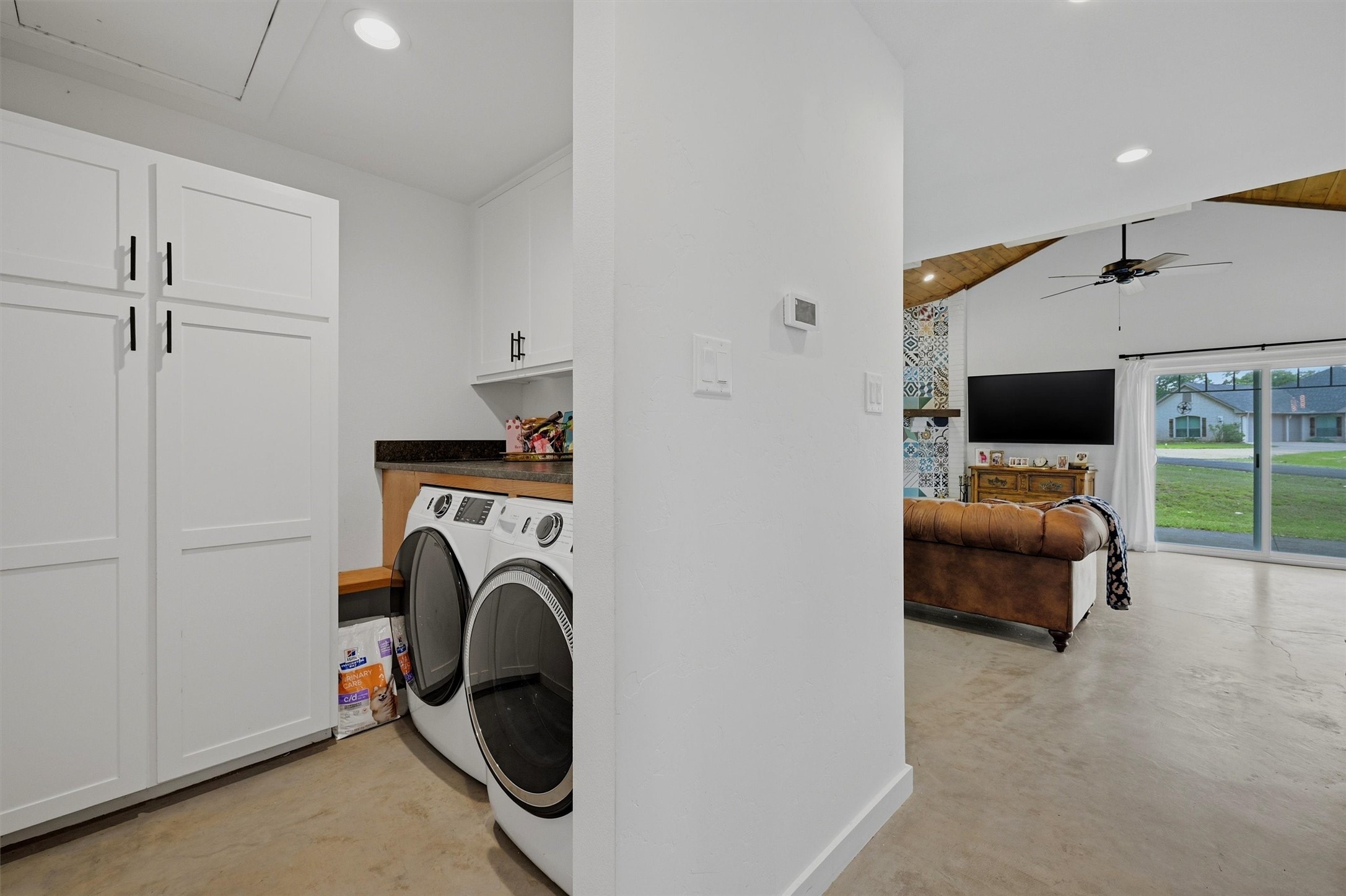 100 Cayuga Cove Gainesville TX 76240