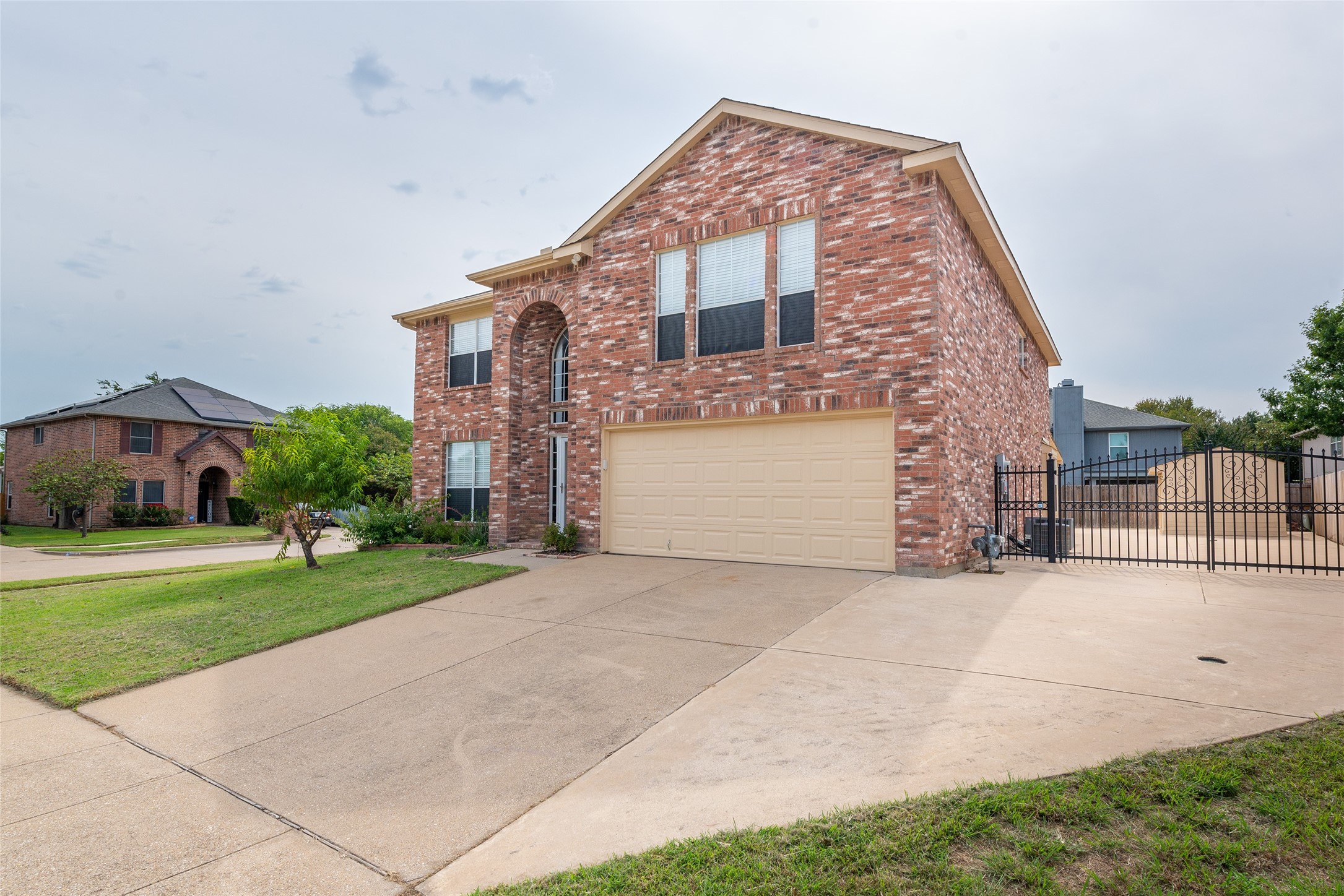 1157 Whistle Stop Drive Saginaw TX 76131