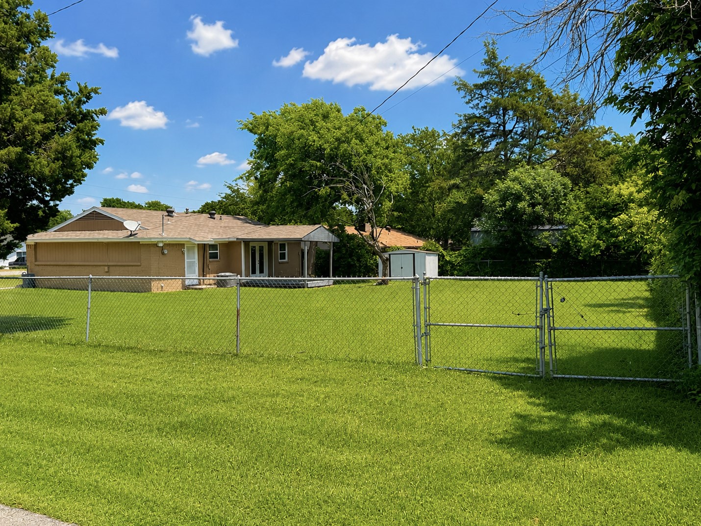 730 Rolling Ridge Lane Duncanville TX 75116
