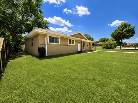 730 Rolling Ridge Lane Duncanville TX 75116