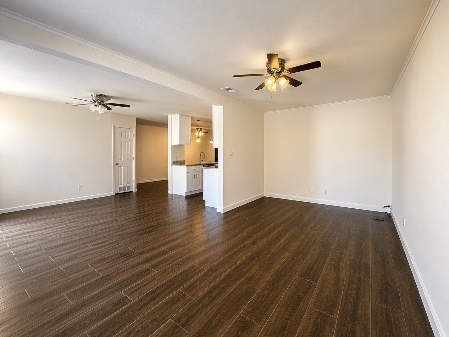 730 Rolling Ridge Lane Duncanville TX 75116