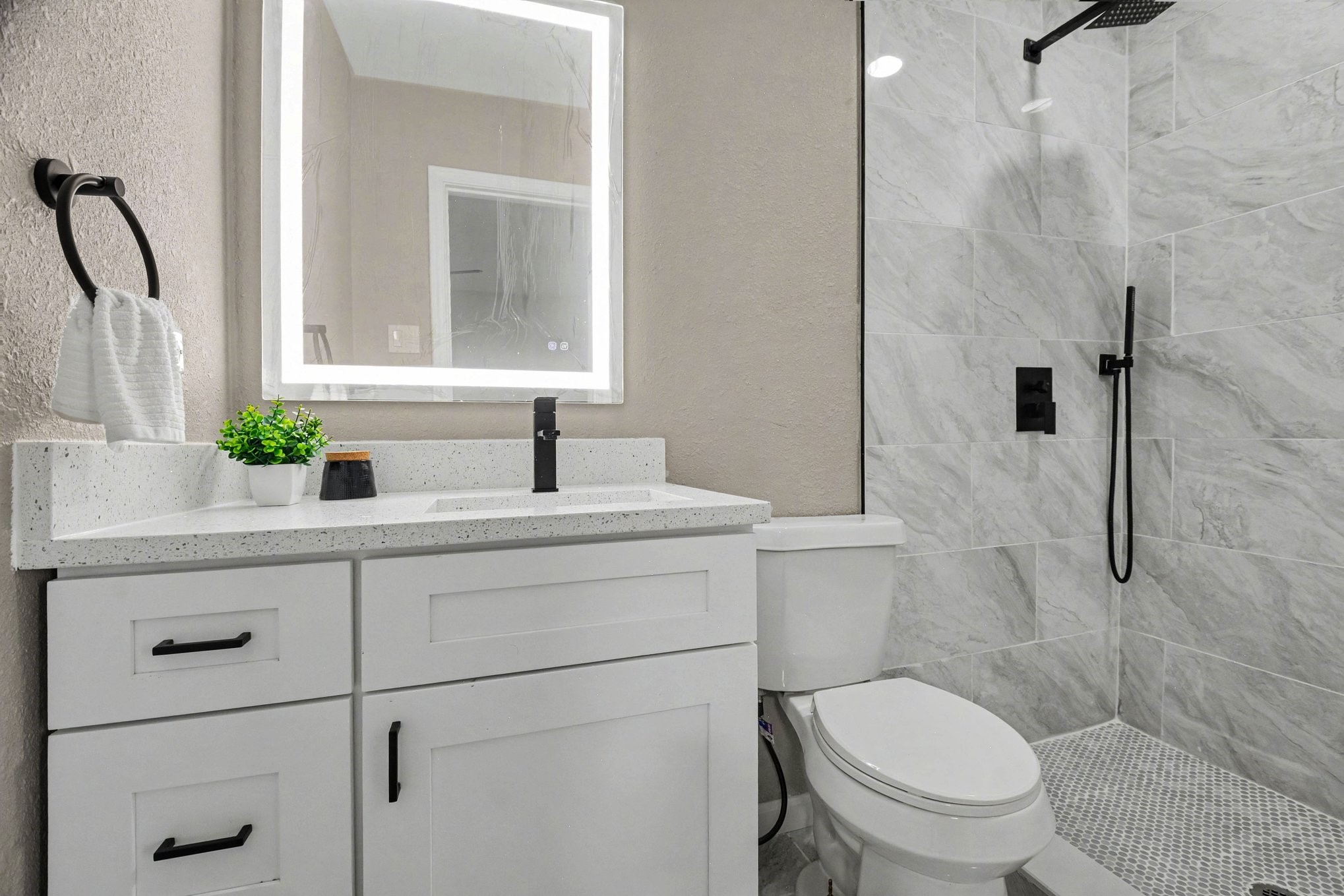 626 Bradfield Drive Garland TX 75042