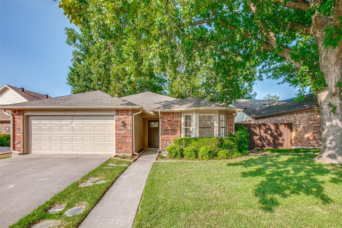 2746 Laurel Oaks Drive Garland TX 75044