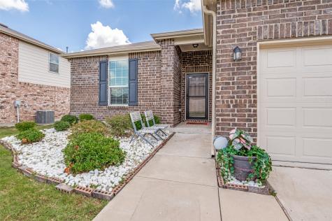 2804 Brisco Way Aubrey TX 76227