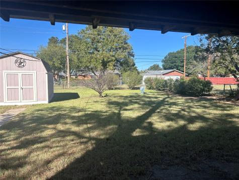 1002 W Bloodworth Olney TX 76374