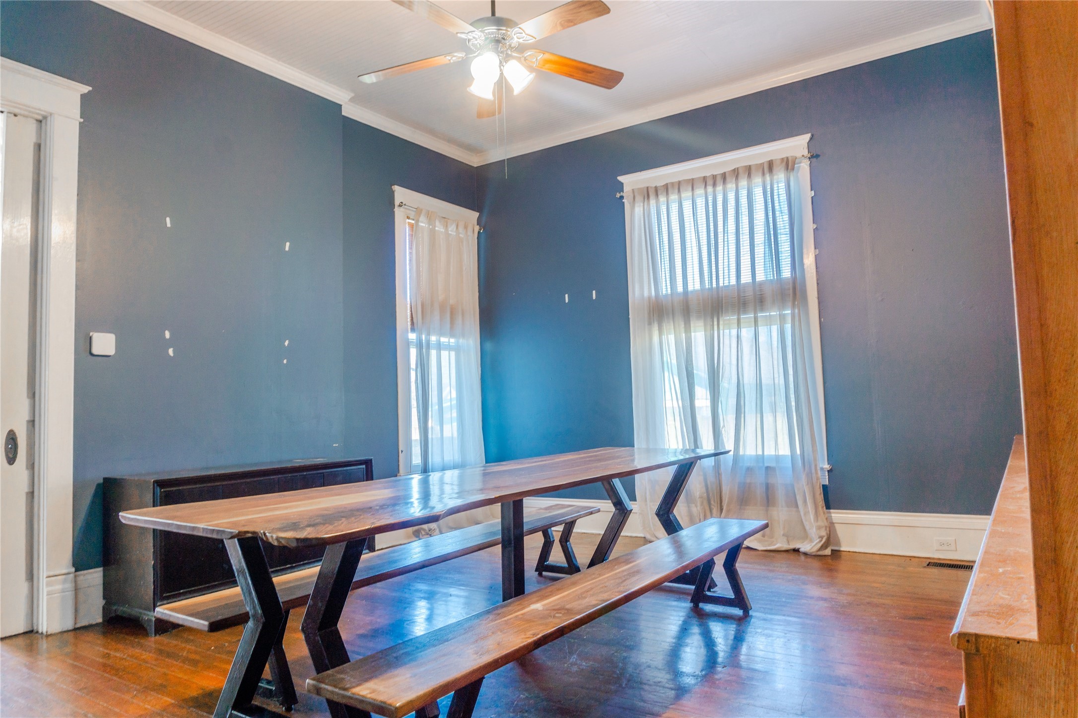 710 S Magnolia Street Palestine TX 75801