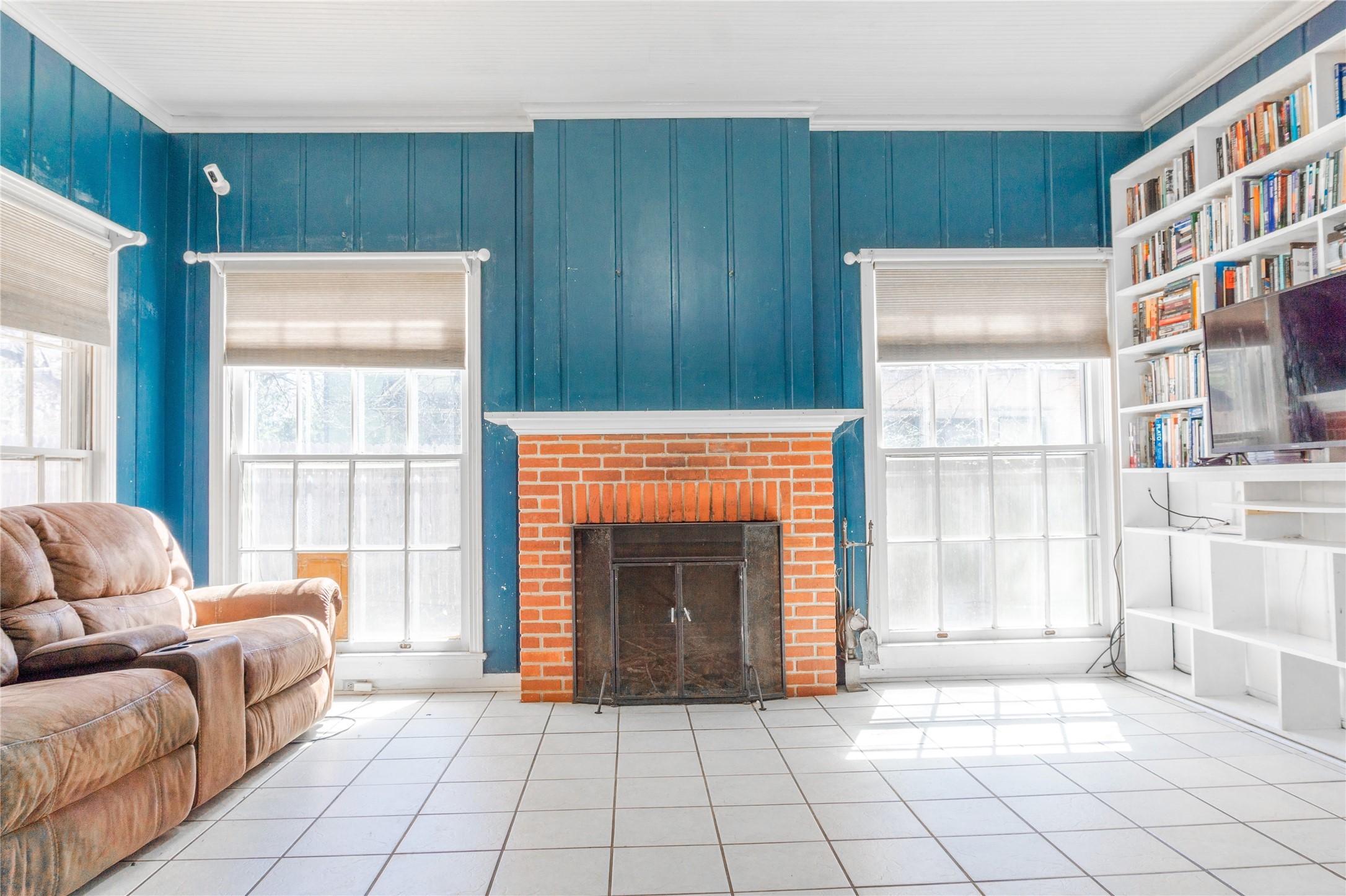 710 S Magnolia Street Palestine TX 75801