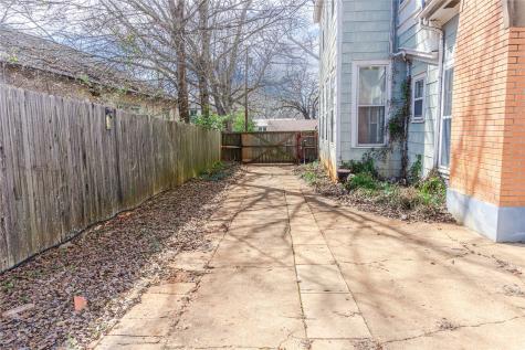 710 S Magnolia Street Palestine TX 75801