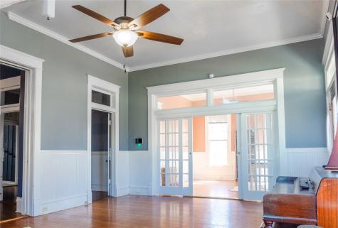 710 S Magnolia Street Palestine TX 75801