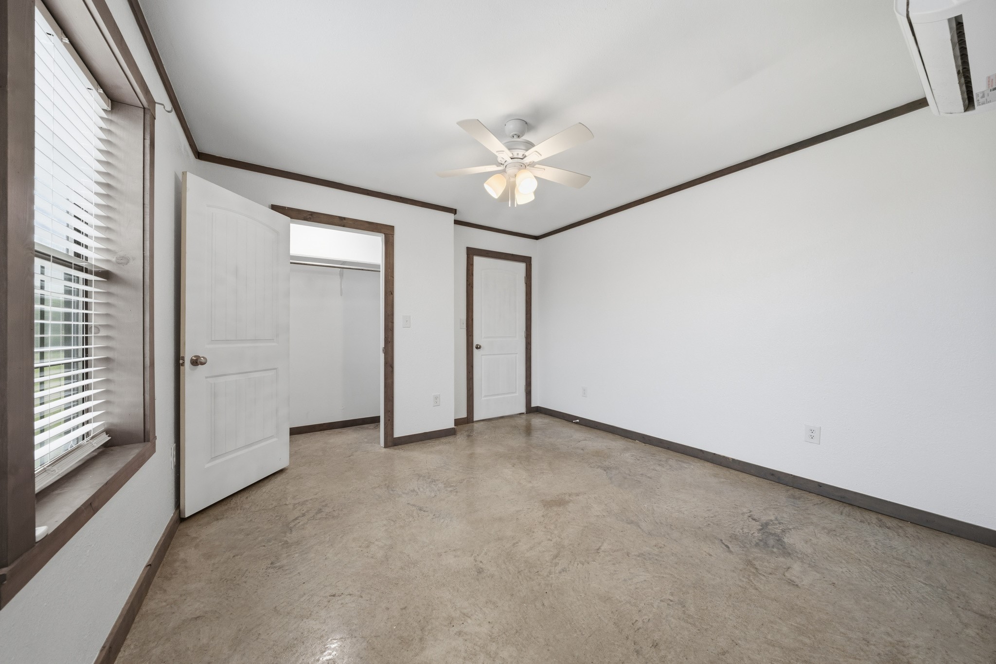 321 Avenue B Walnut Springs TX 76690
