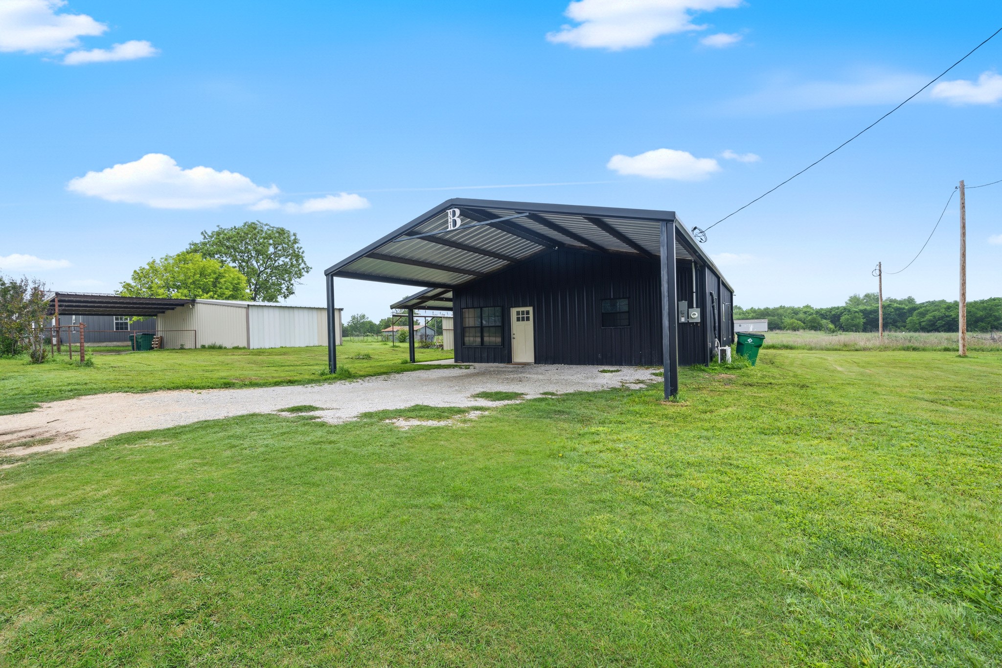321 Avenue B Walnut Springs TX 76690
