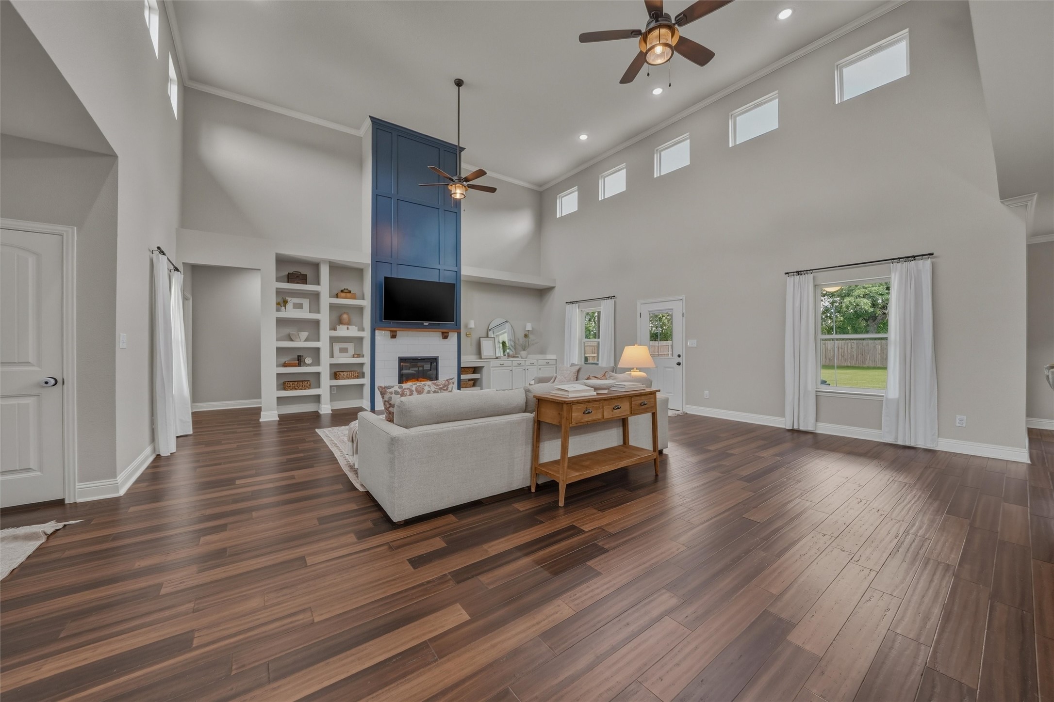 202 County Road 4856 Newark TX 76071