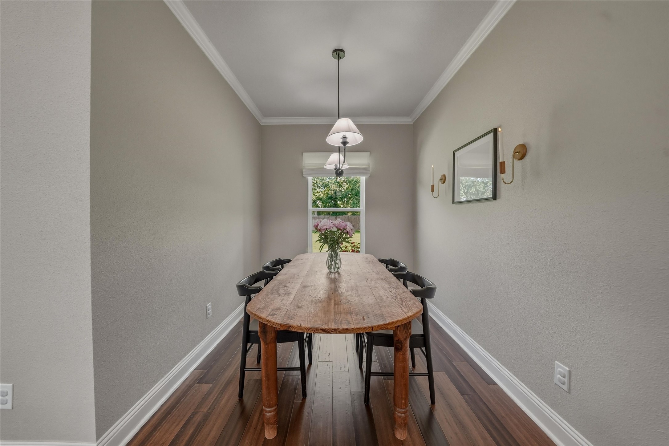 202 County Road 4856 Newark TX 76071