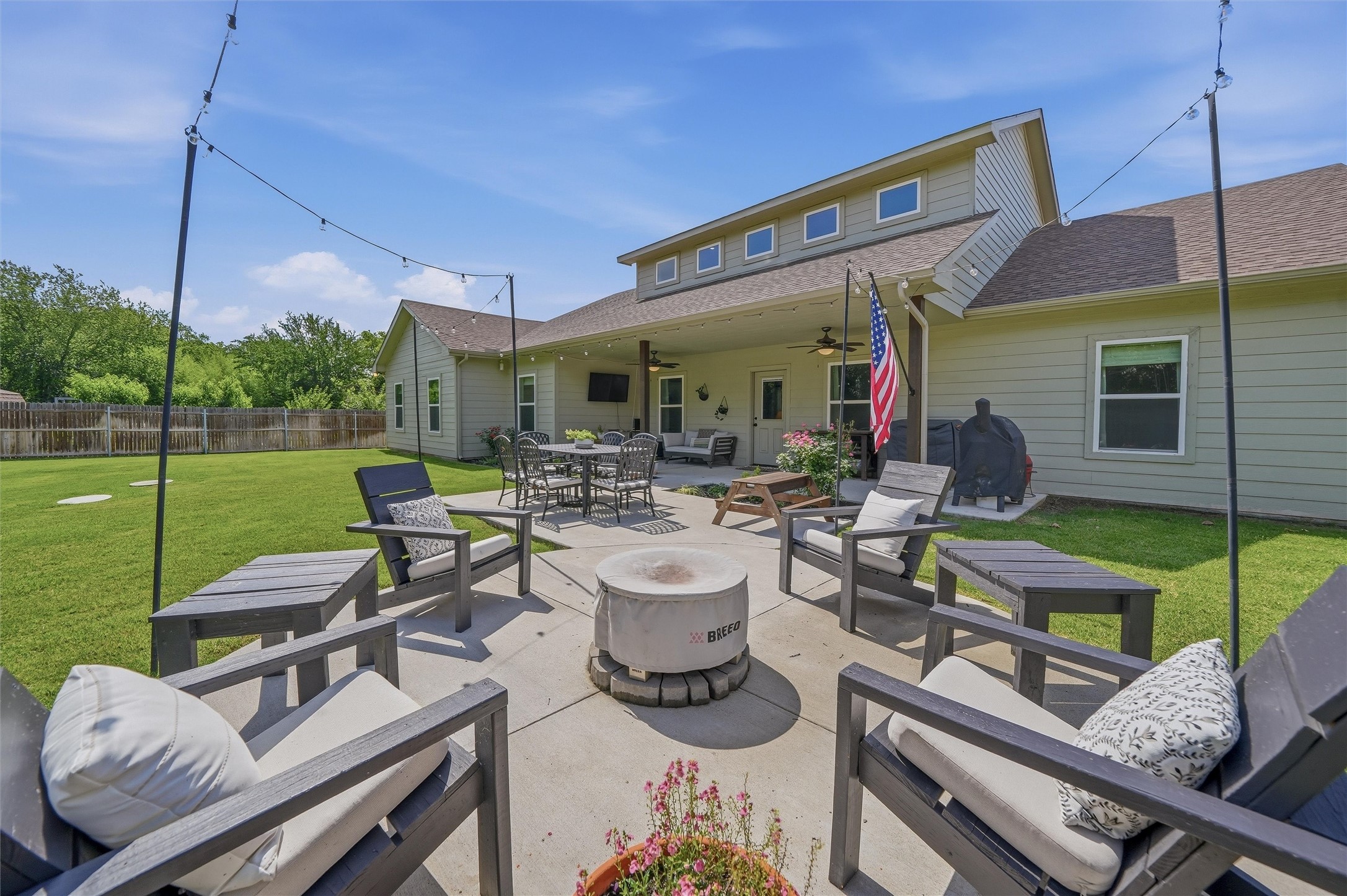 202 County Road 4856 Newark TX 76071