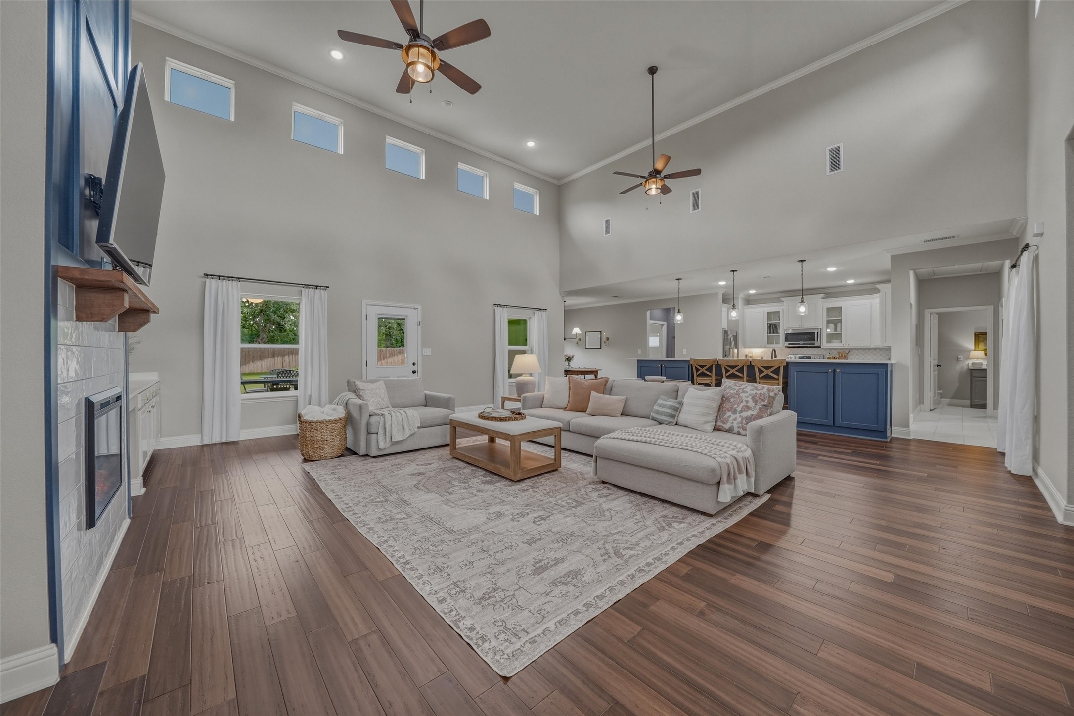202 County Road 4856 Newark TX 76071