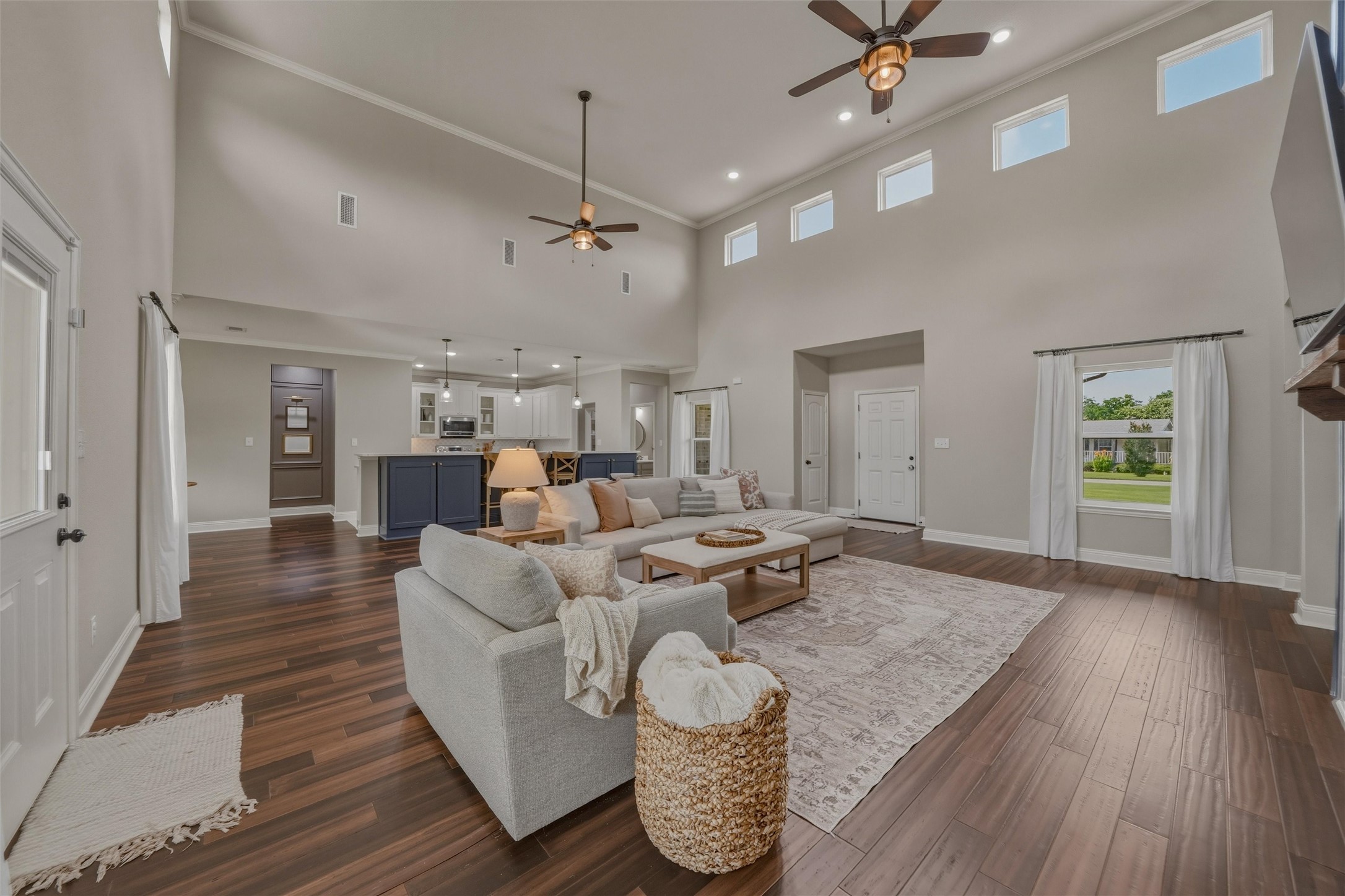 202 County Road 4856 Newark TX 76071