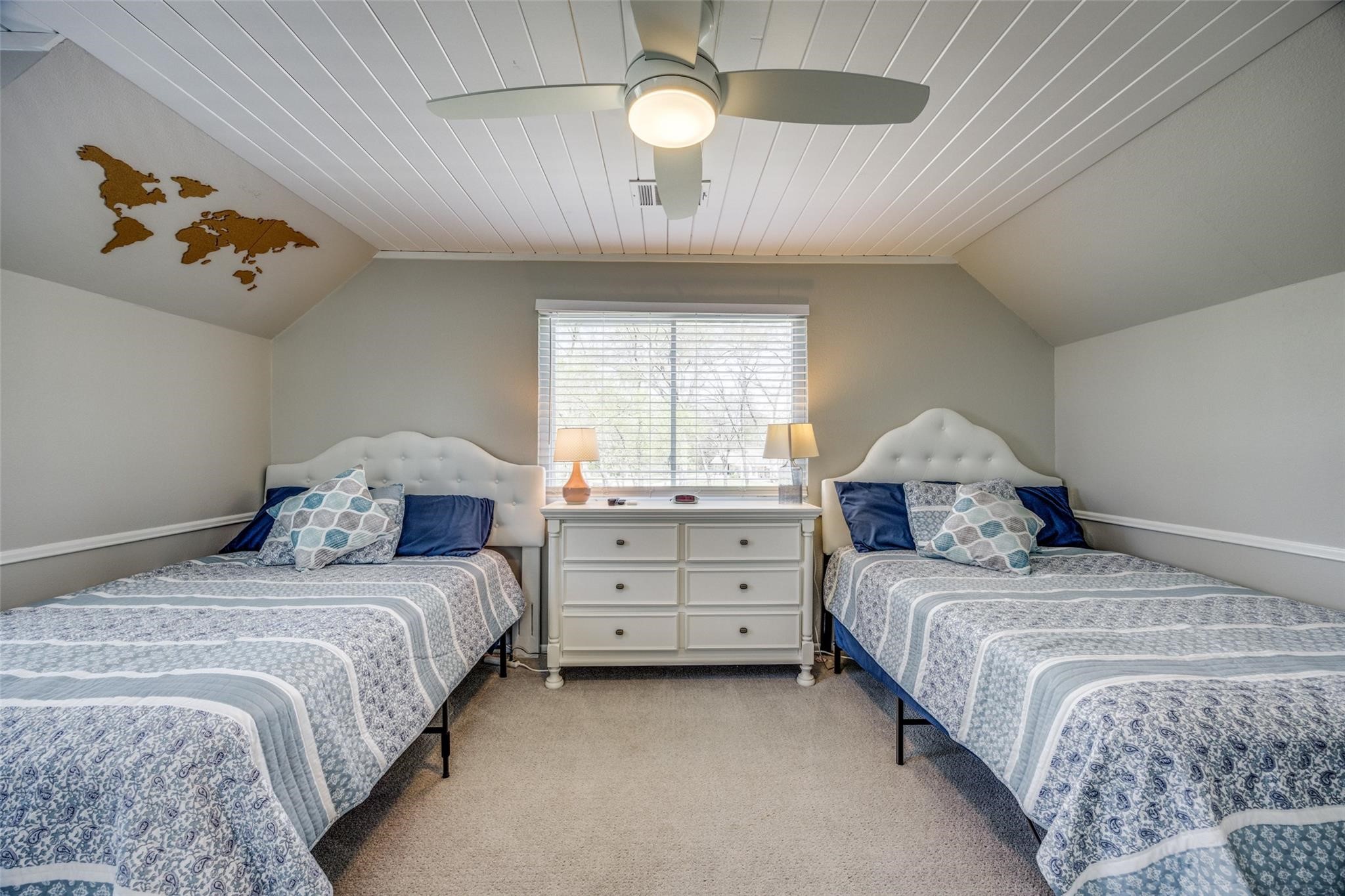 810 Kiowa Drive E Lake Kiowa TX 76240