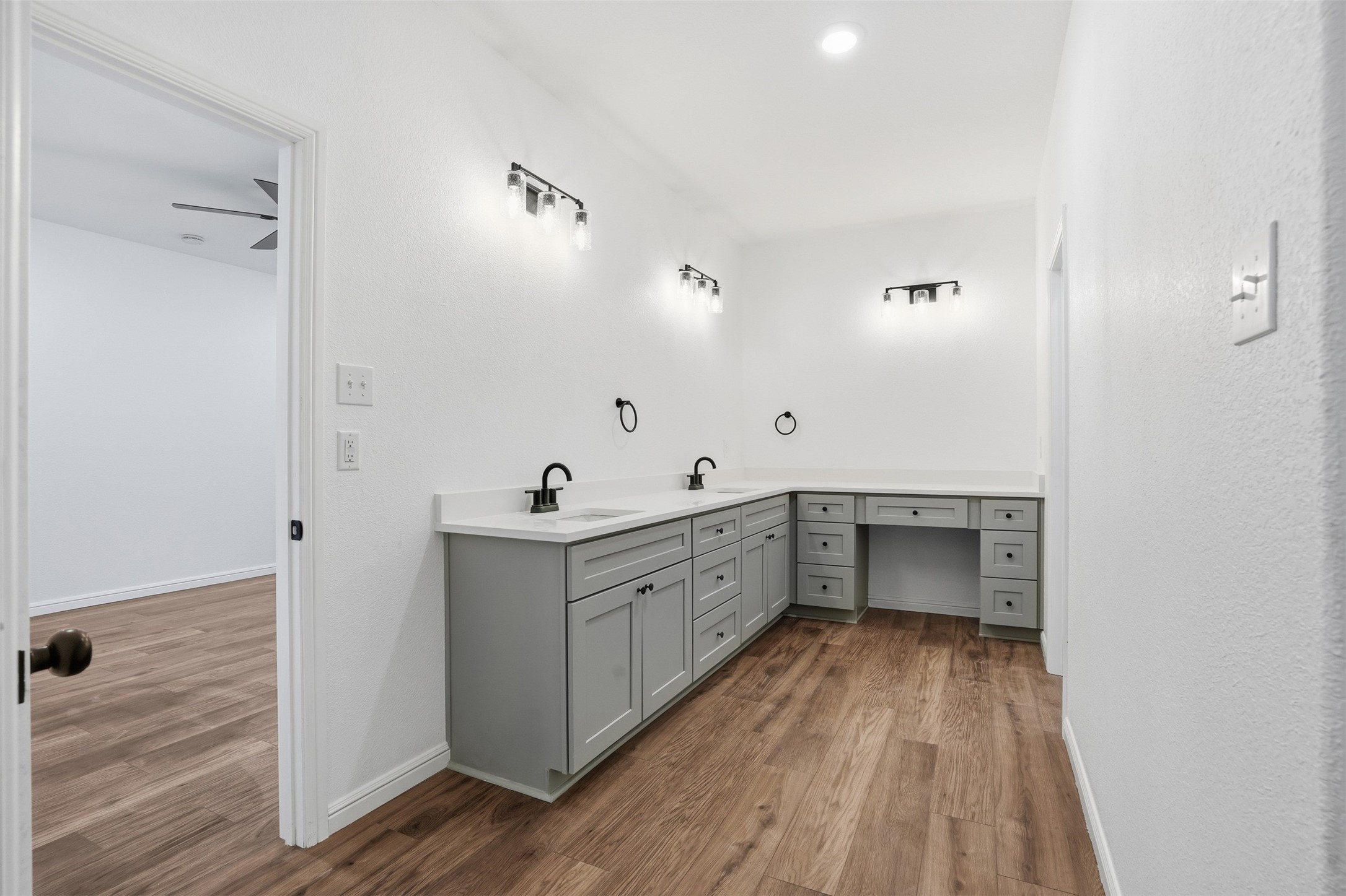 1508 Anaconda Trail Granbury TX 76048