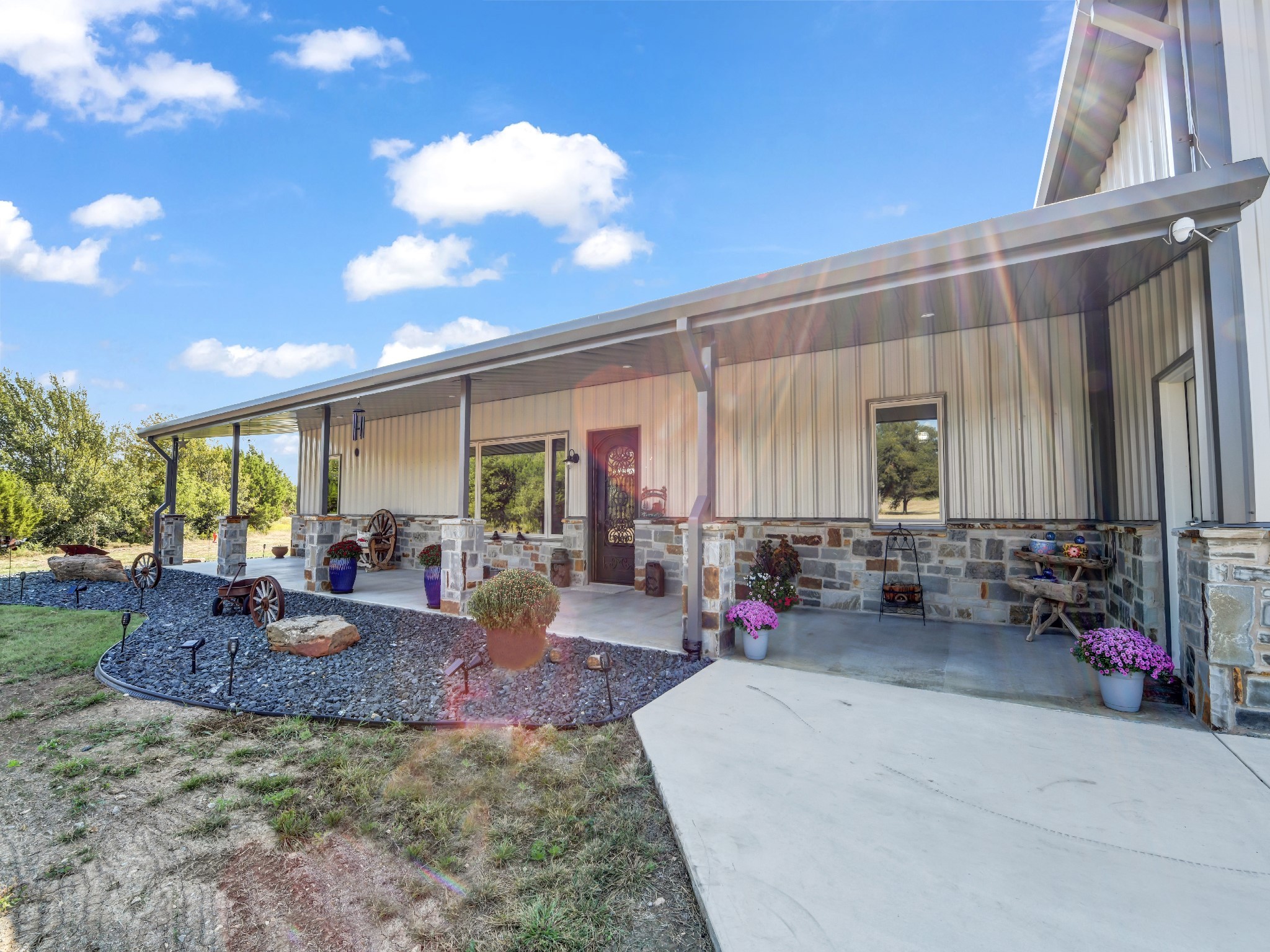 30 Hillside Ridge Court Mineral Wells TX 76067