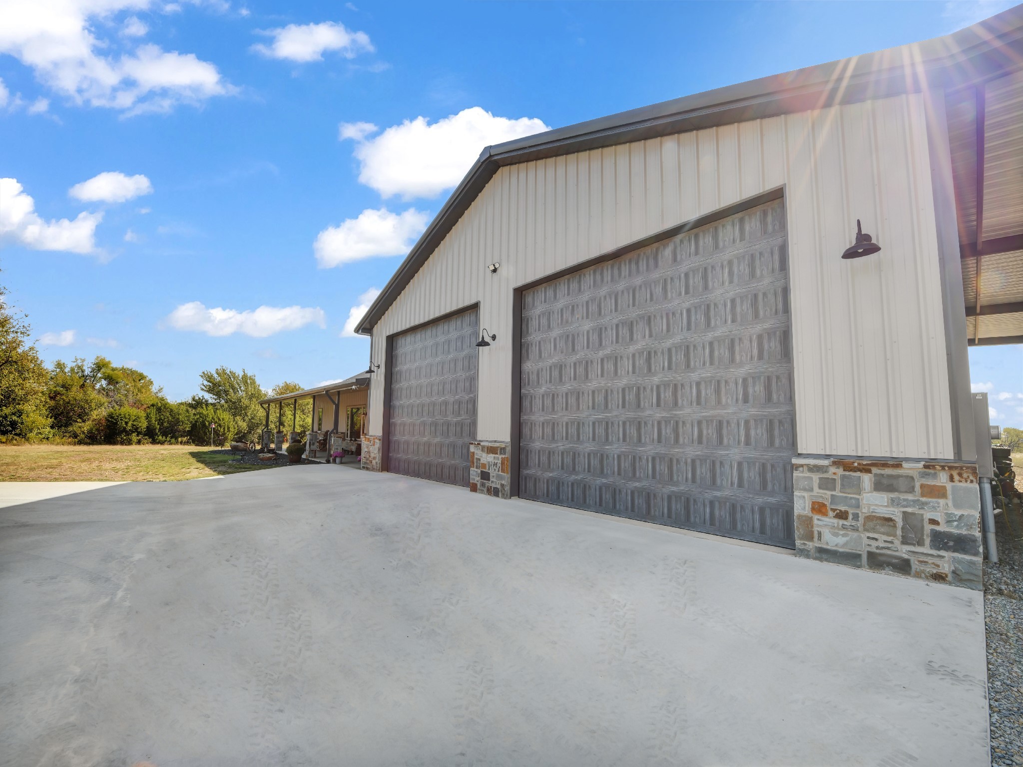 30 Hillside Ridge Court Mineral Wells TX 76067