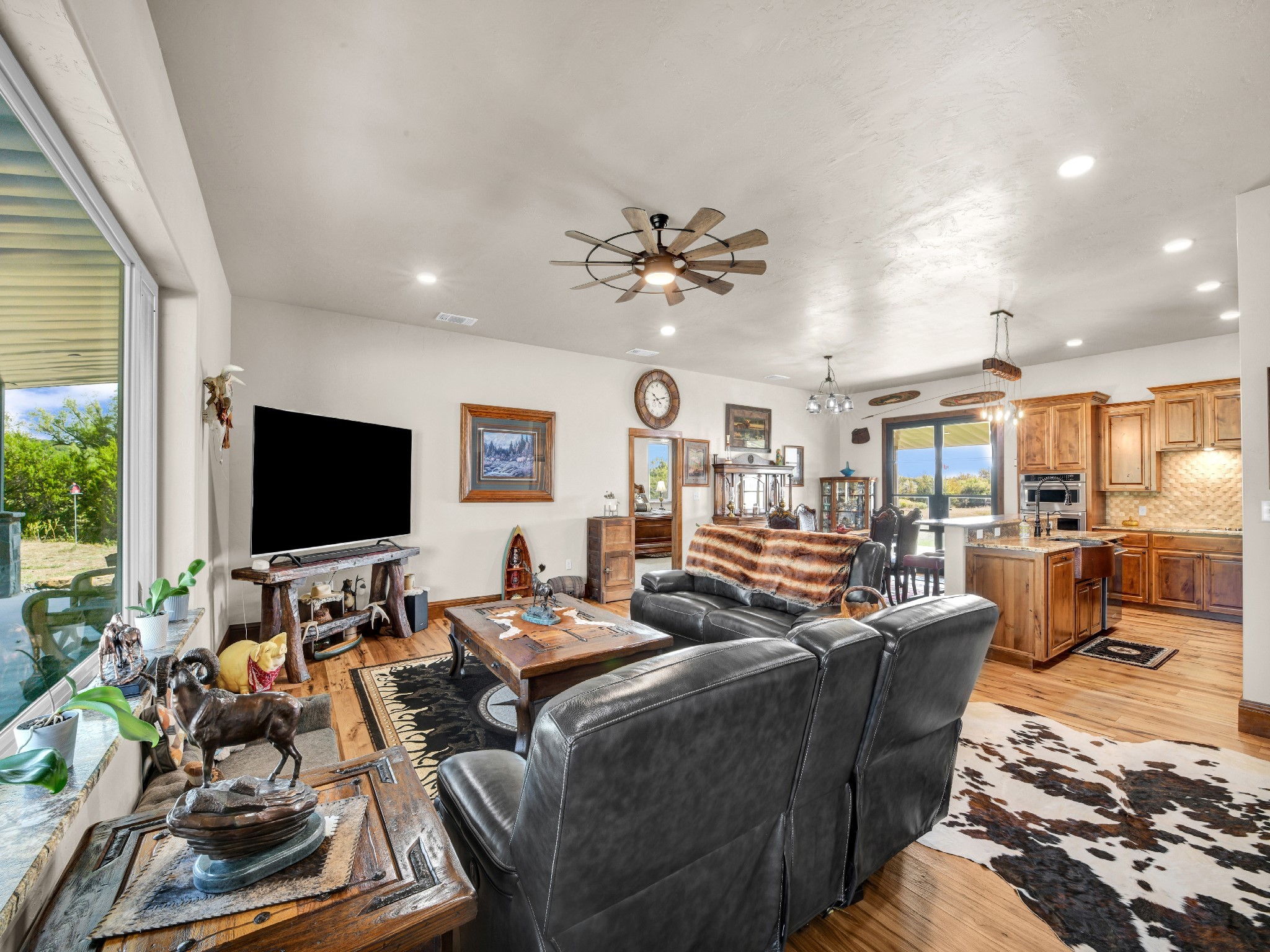 30 Hillside Ridge Court Mineral Wells TX 76067