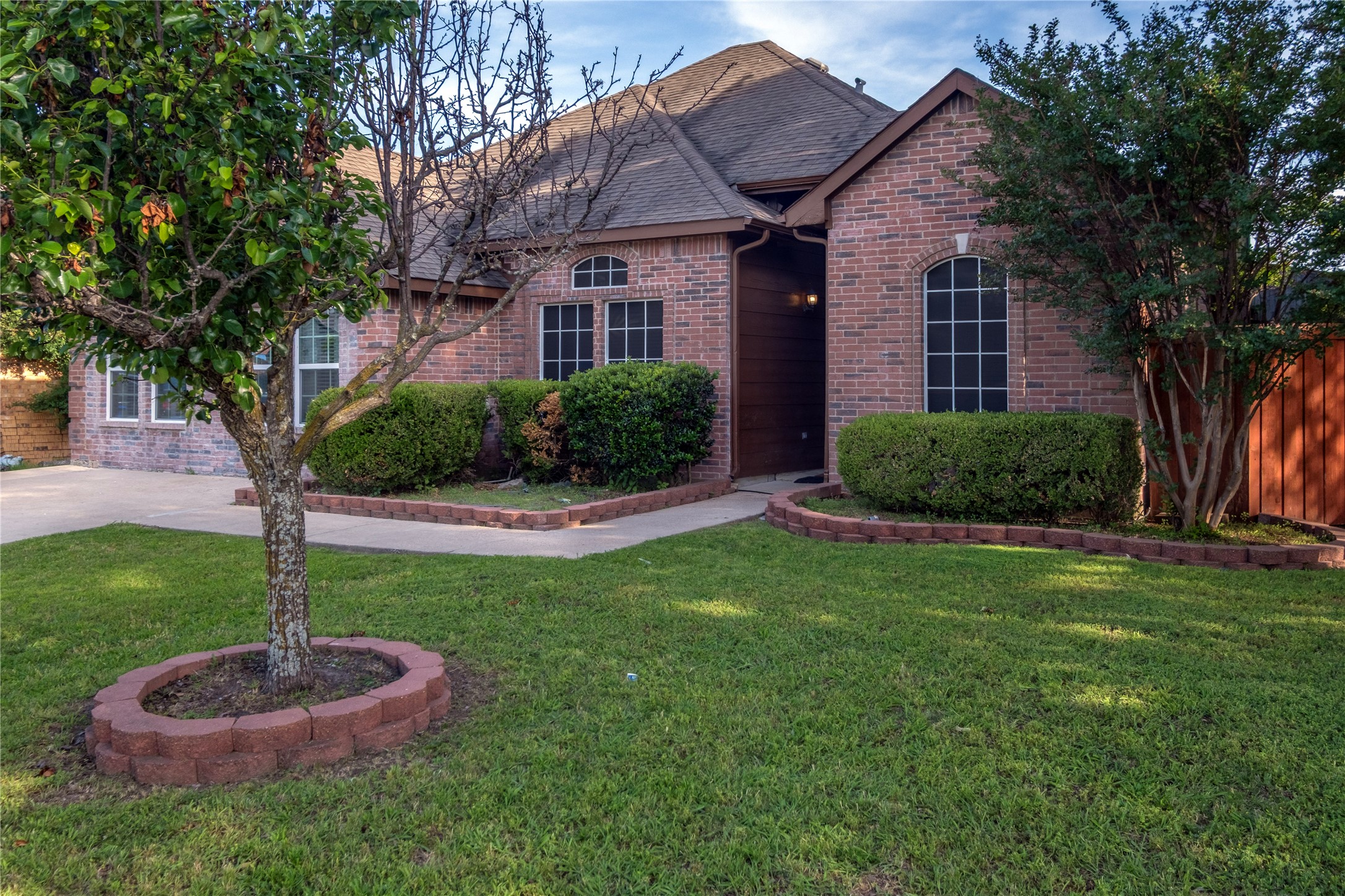 708 Valley Court Royse City TX 75189