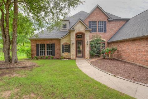 4412 La Cantera Court Fort Worth TX 76108