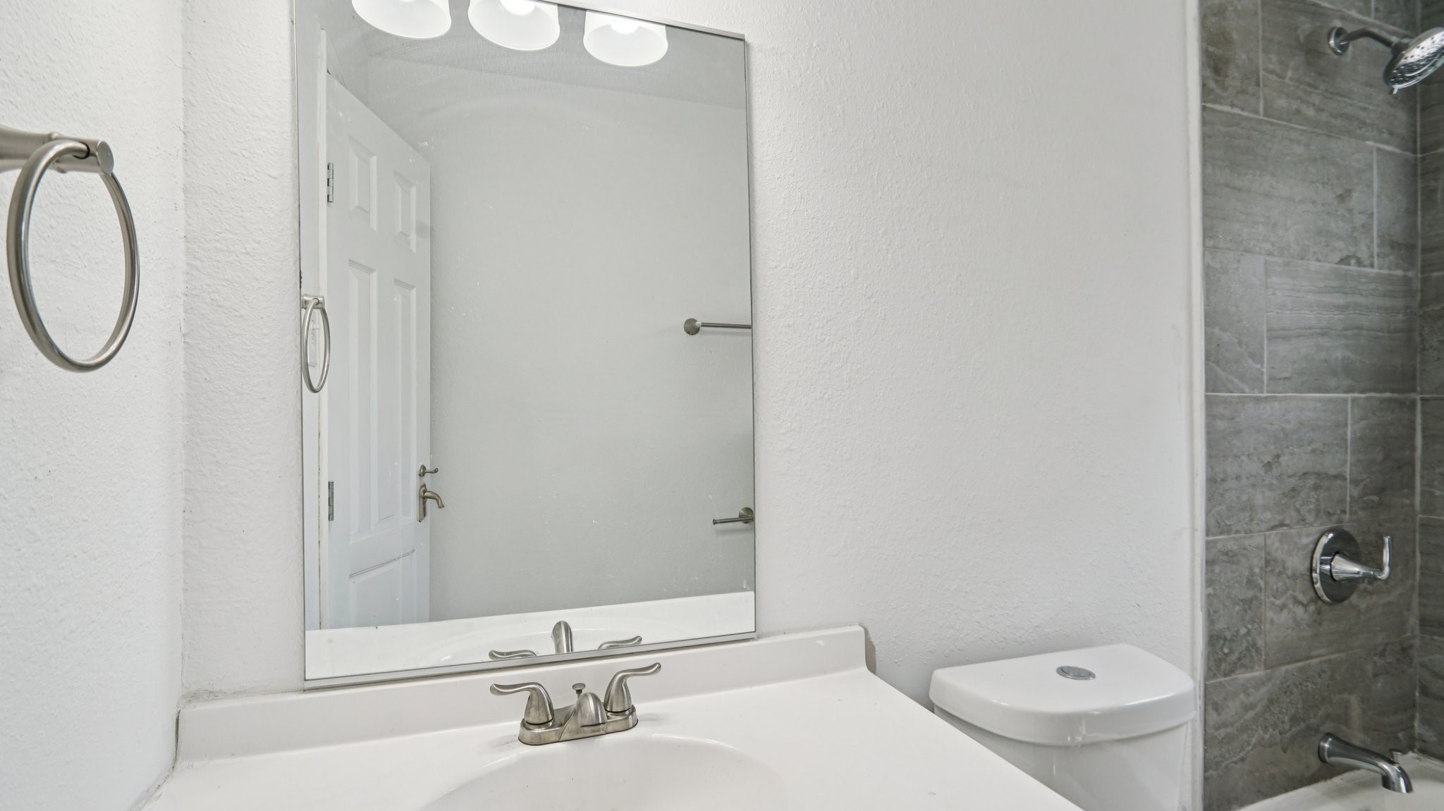 8036 Woodhue Circle Dallas TX 75228