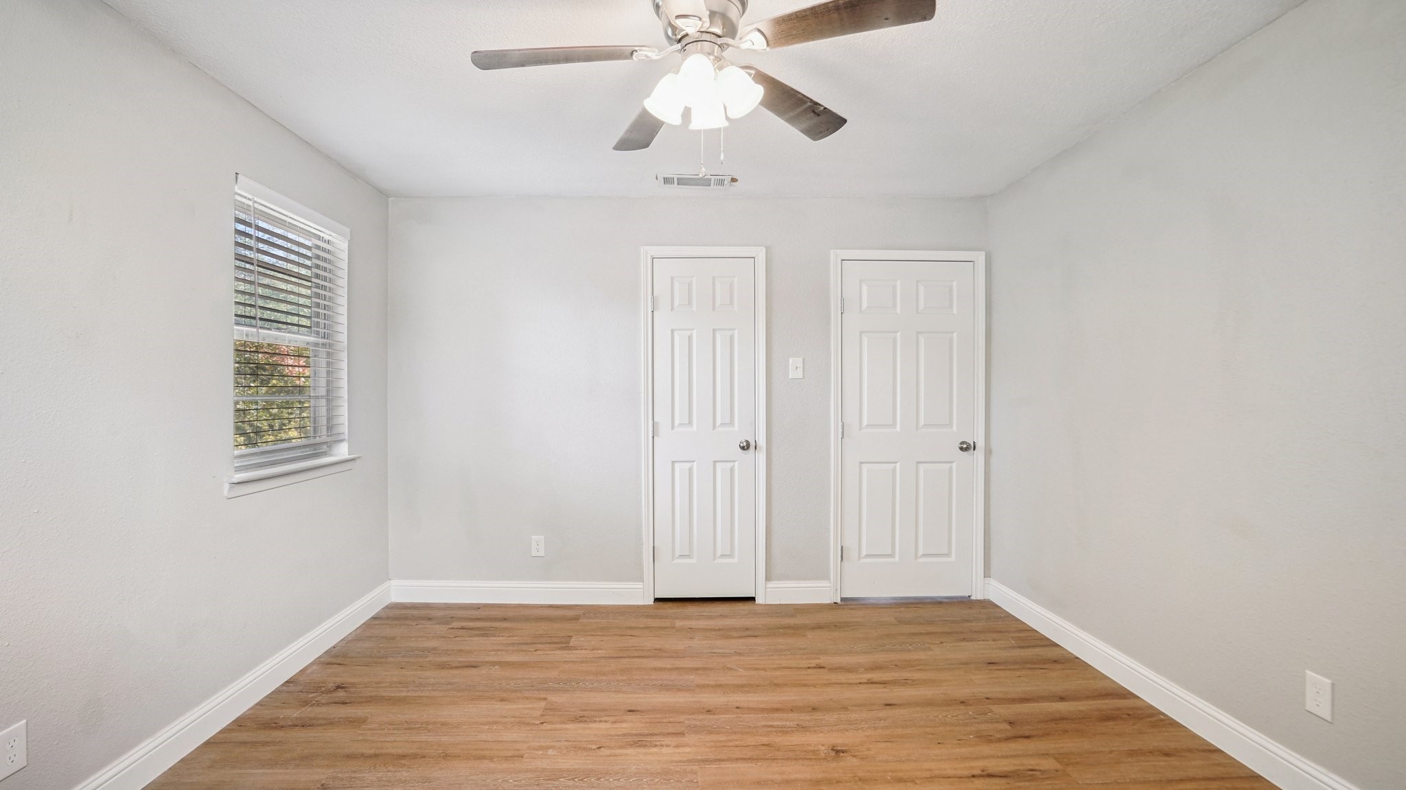 8036 Woodhue Circle Dallas TX 75228