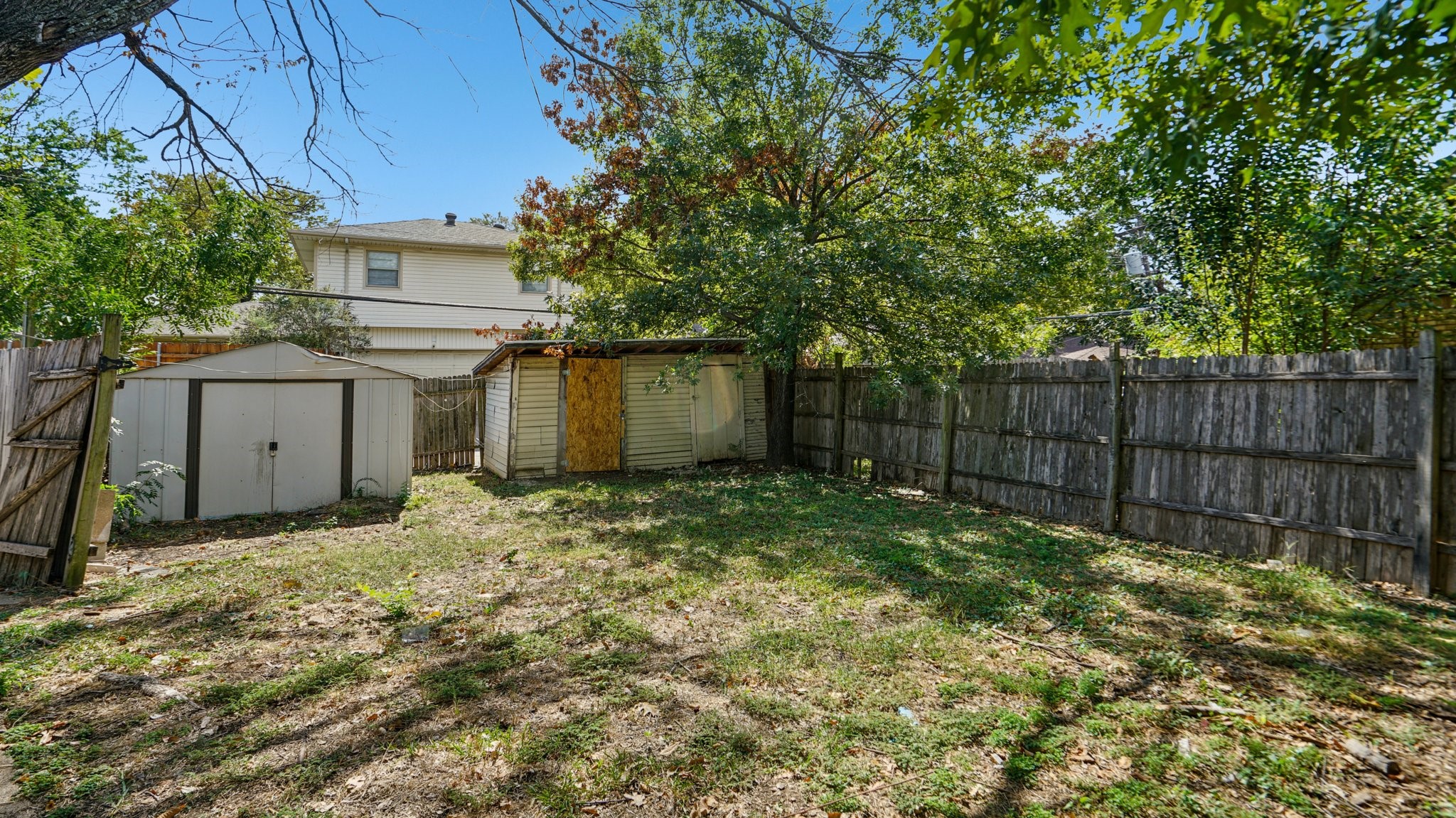 8036 Woodhue Circle Dallas TX 75228